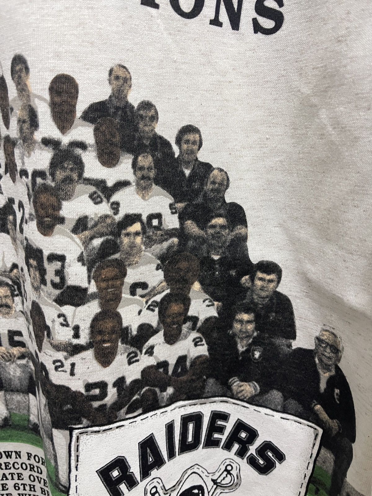 NFL × Vintage vintage raiders 3/4 world champion super bowl promo shirt Size US L / EU 52-54 / 3 - 10 Thumbnail