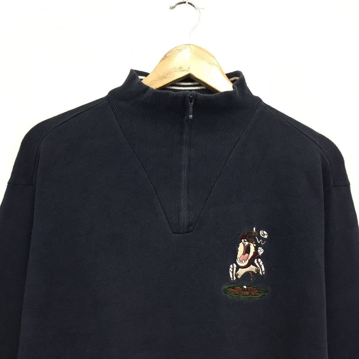 Cartoon Network × Disney × Warner Bros Vintage Looney Tunes Sweatshirt Embroidered Tasmanian Devil Size US M / EU 48-50 / 2 - 3 Thumbnail