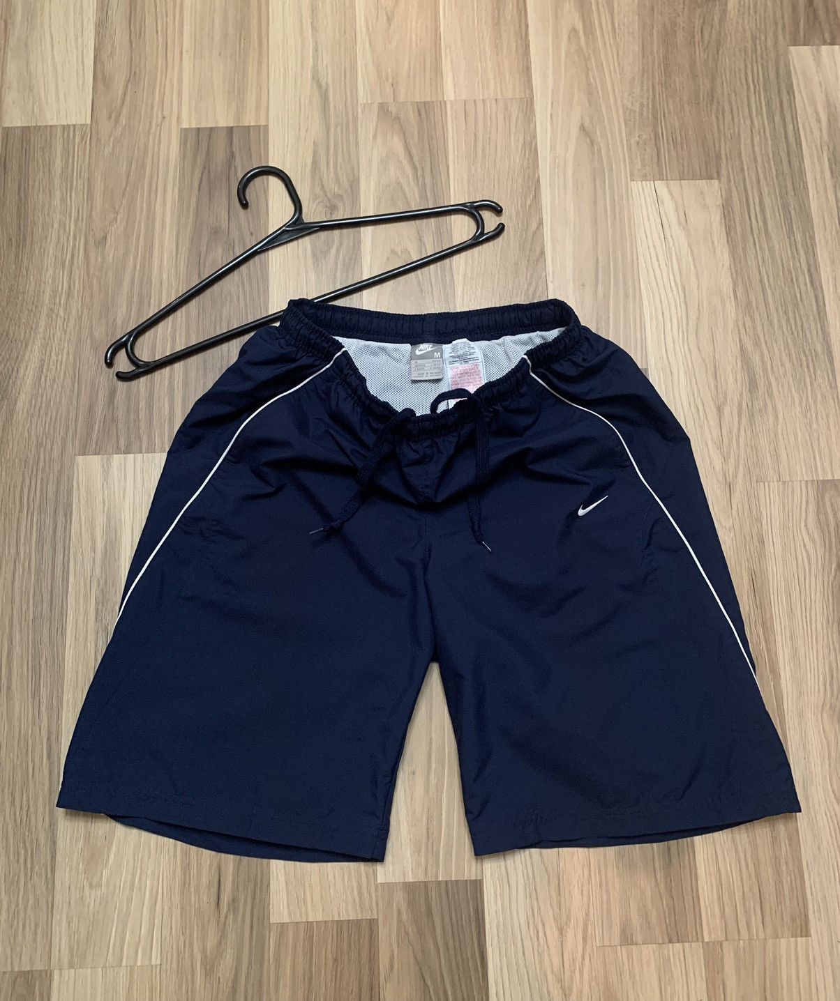 Vintage Vintage Nike Shorts Size US 32 / EU 48 - 1 Thumbnail