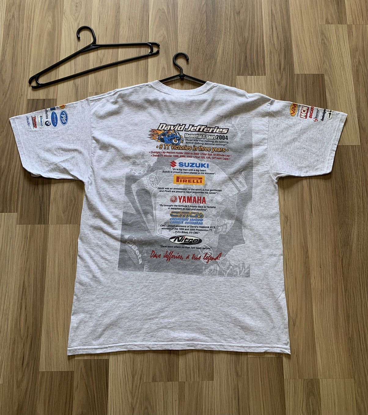 Vintage Vintage 2004 David Jefferies Suzuki GSX R1000 Memorial Tee Size US XL / EU 56 / 4 - 2 Thumbnail