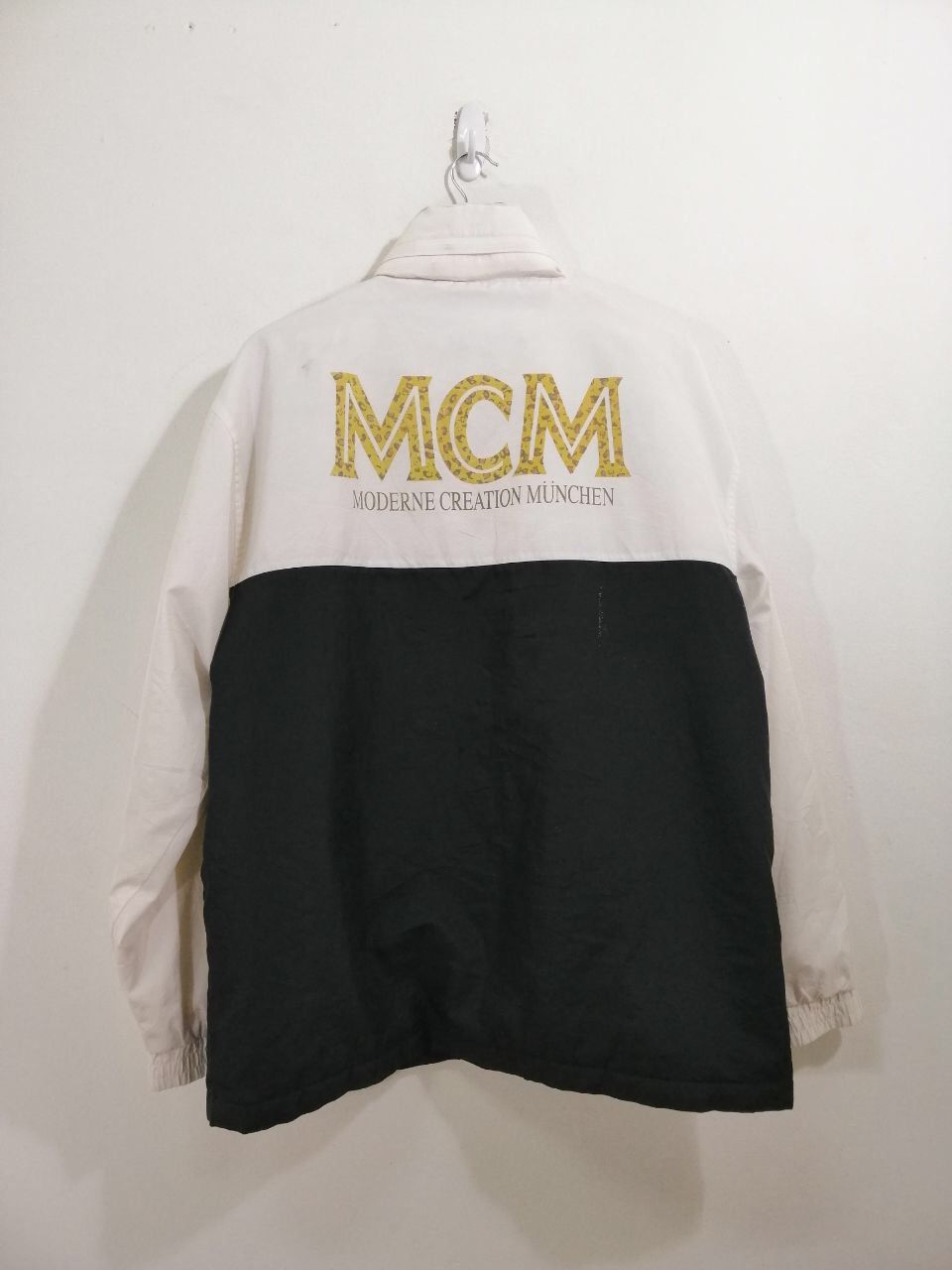 MCM Vintage MCM Jacket Leopard Big Logo Design Size US L / EU 52-54 / 3 - 1 Thumbnail