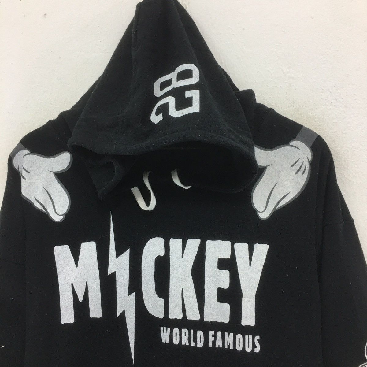 Cartoon Network × Disney × Mickey Mouse Mickey Mouse Sweatshirt Hoodie Biglogo Mickey Worlds Famous Size US M / EU 48-50 / 2 - 3 Thumbnail