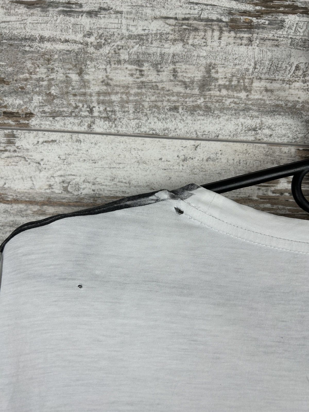 Hugo Boss × Vintage Mens Vintage Hugo Boss T-shirt big logo overprint luxury tee Size US L / EU 52-54 / 3 - 14 Thumbnail