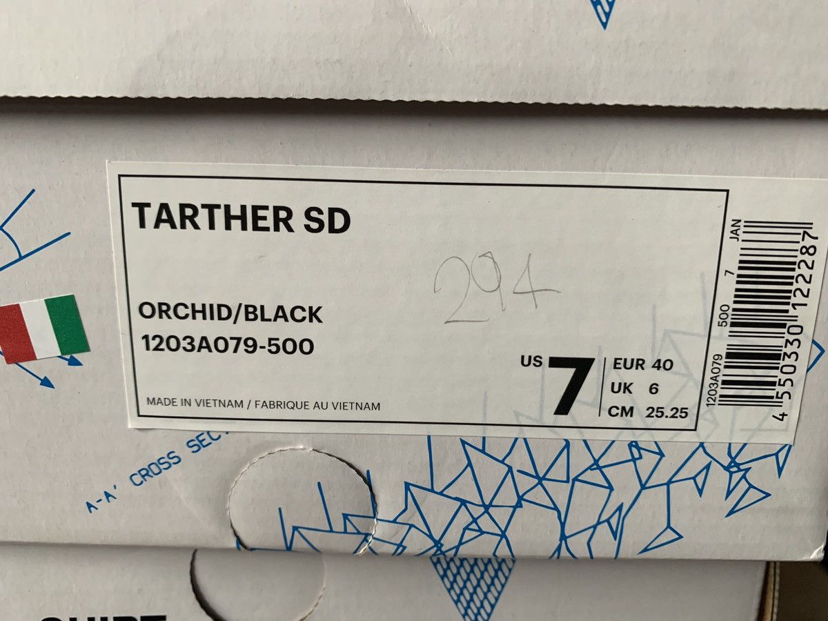 Asics × Comme des Garcons comme des garcons x asics tarther sd Size US 7 / EU 40 - 12 Thumbnail