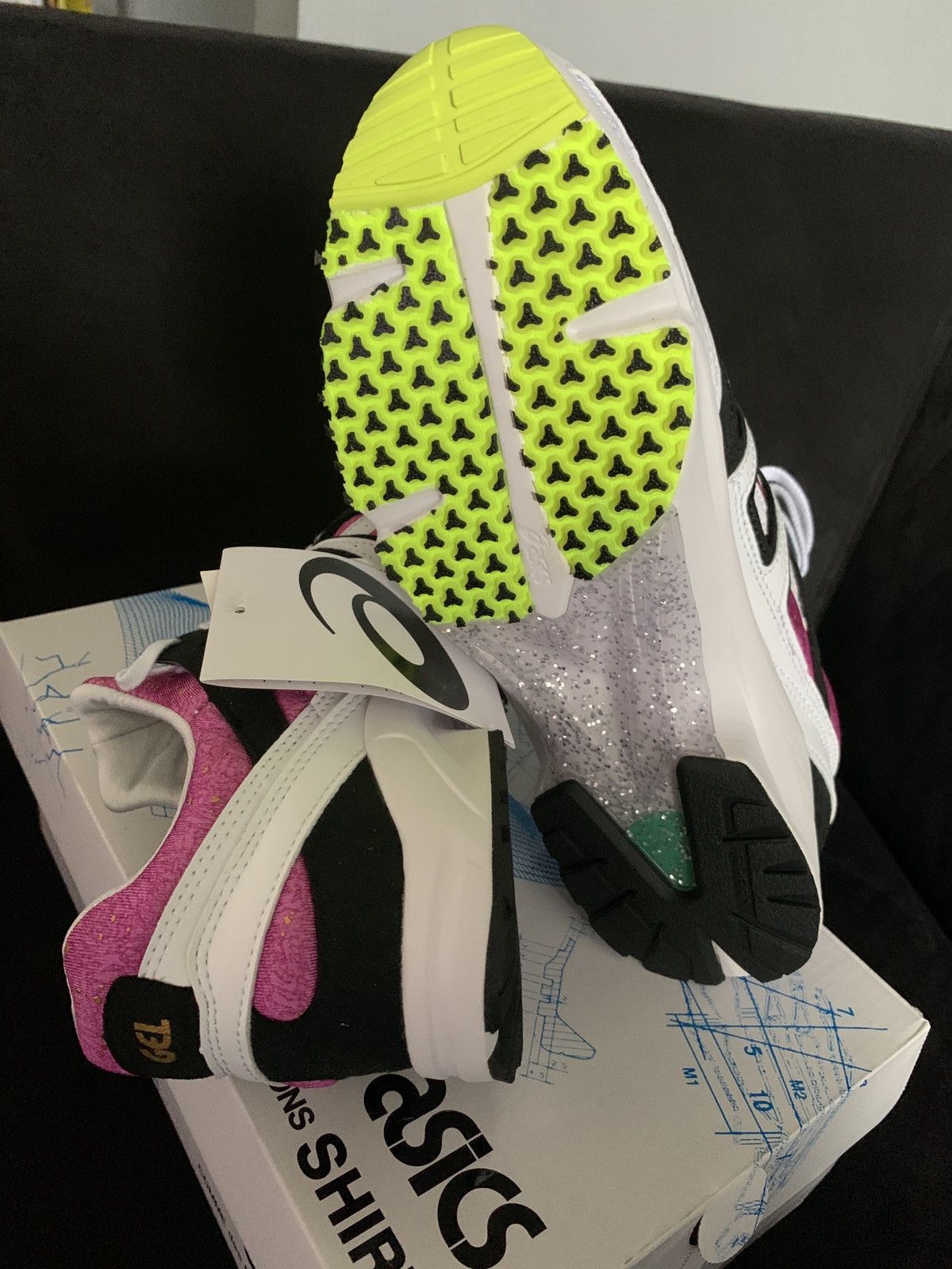 Asics × Comme des Garcons comme des garcons x asics tarther sd Size US 7 / EU 40 - 10 Thumbnail