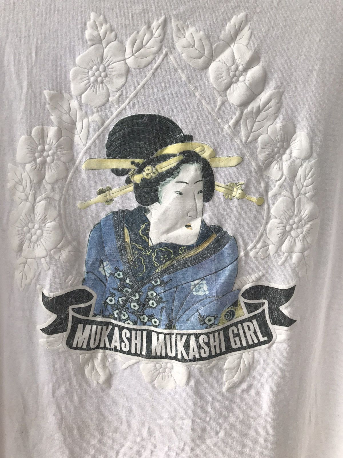 Japanese Brand Mukashi Mukashi Japanese Geisha Graphic Tee Size US XL / EU 56 / 4 - 2 Thumbnail