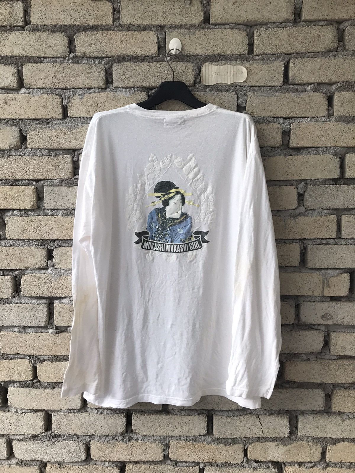 Japanese Brand Mukashi Mukashi Japanese Geisha Graphic Tee Size US XL / EU 56 / 4 - 1 Thumbnail