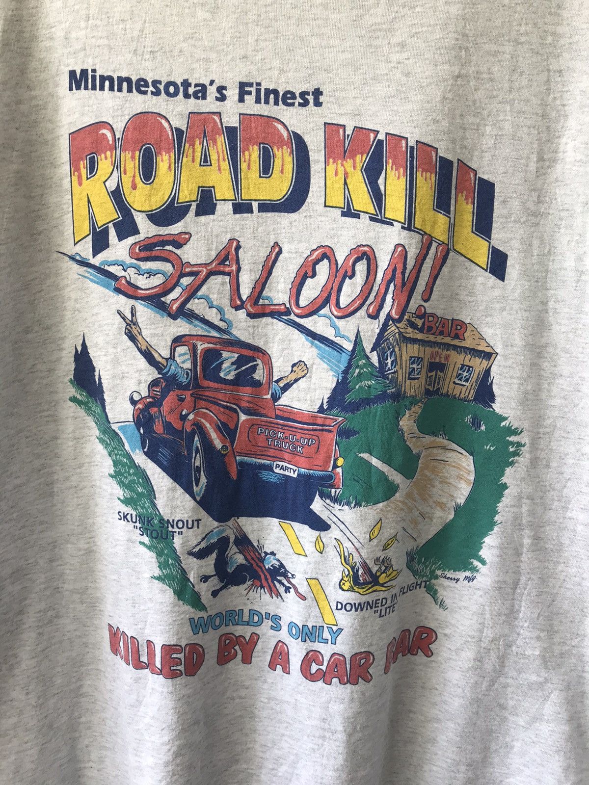 Vintage Minnesota’s Finest Road Kill Saloon Pickup Truck Mens Tee Size US XL / EU 56 / 4 - 2 Thumbnail