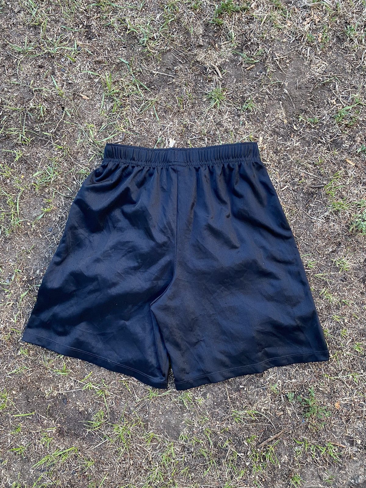 Nike Vintage Nike shorts streetwear swoosh casual y2k size S Size US 30 / EU 46 - 3 Thumbnail