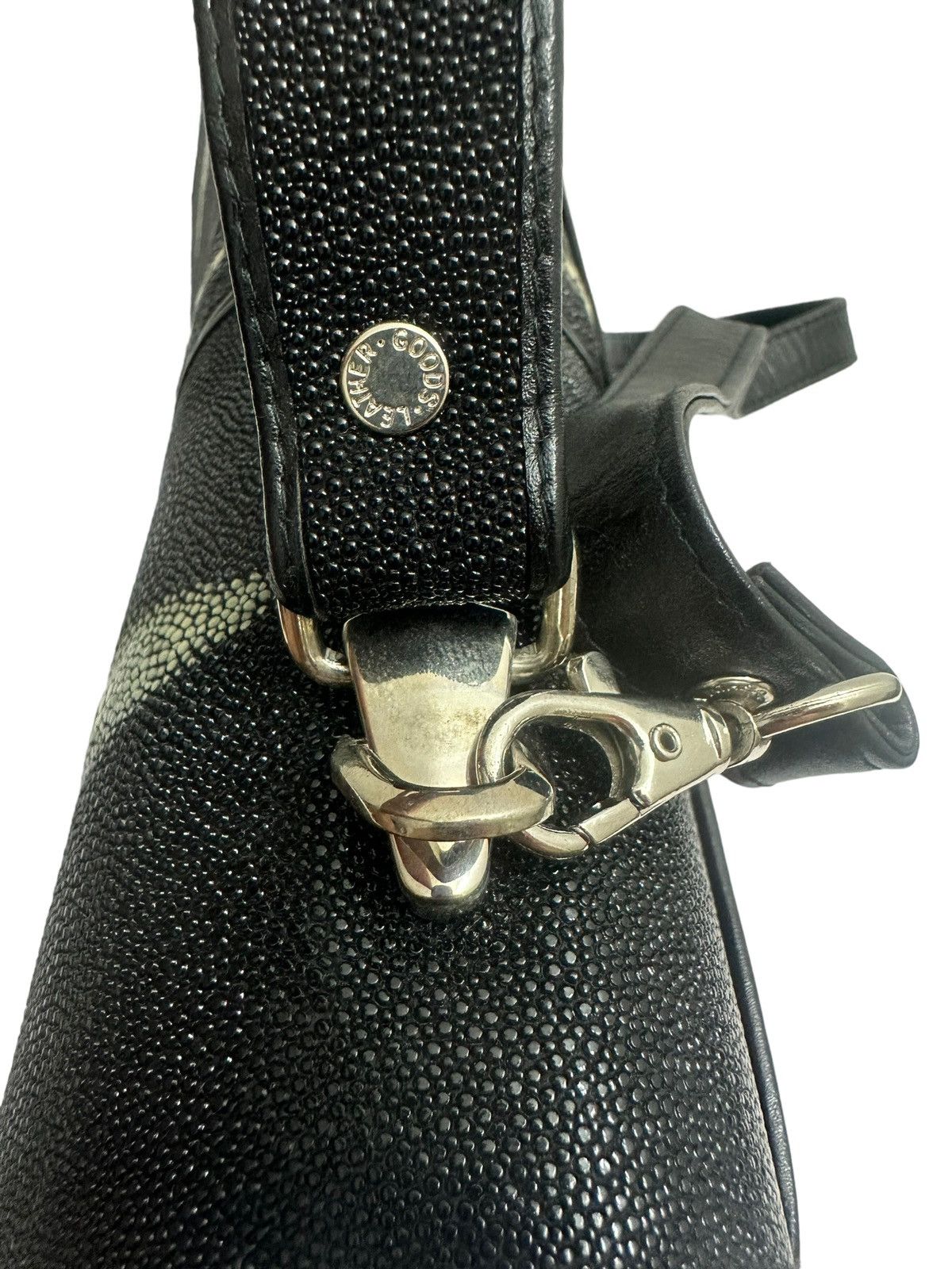 Genuine Leather Vintage Stingray Leather Crossbody Handbag Size ONE SIZE - 6 Thumbnail