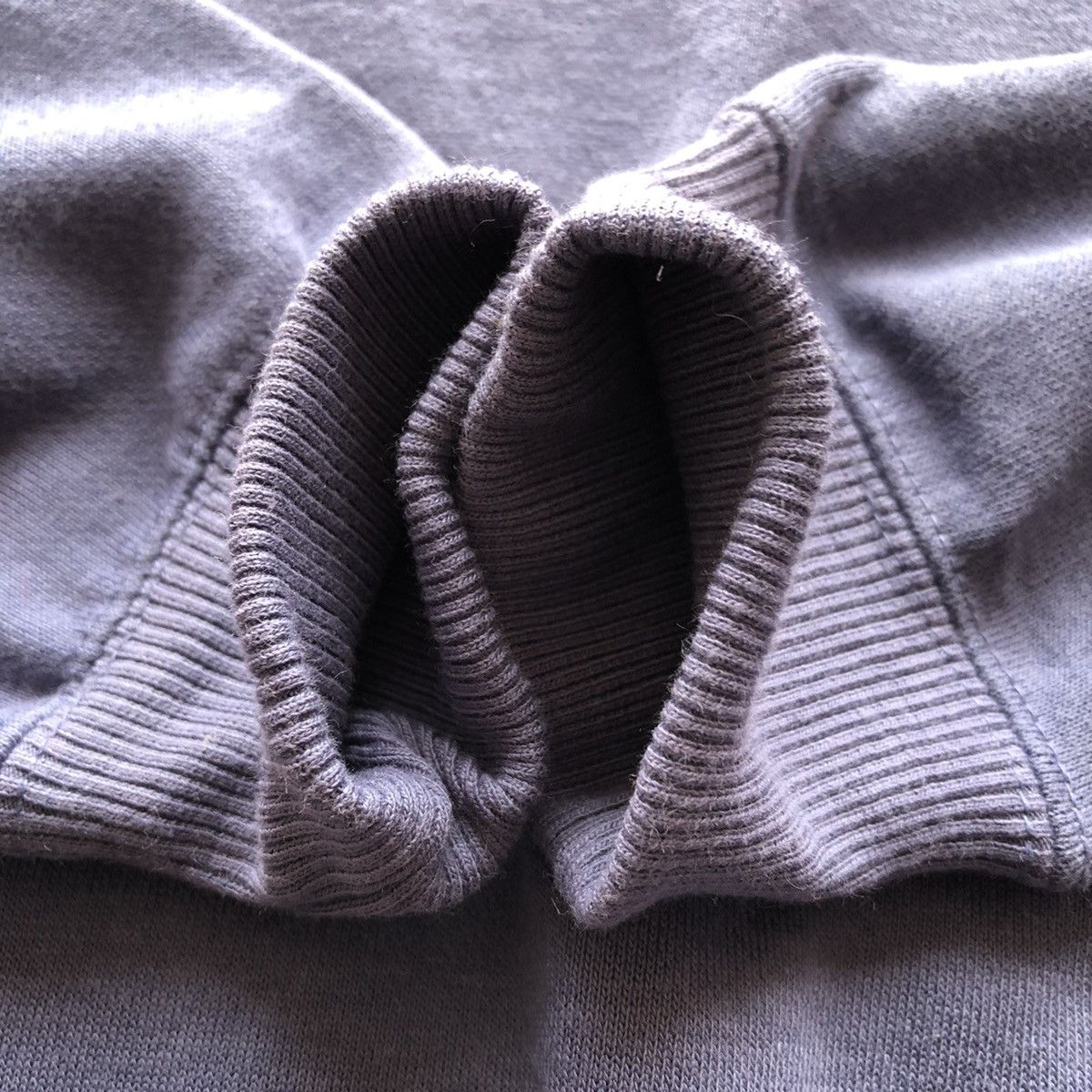 Japanese Brand Uniqlo Sweatshirt Plain Kanye West Style Size US S / EU 44-46 / 1 - 9 Thumbnail