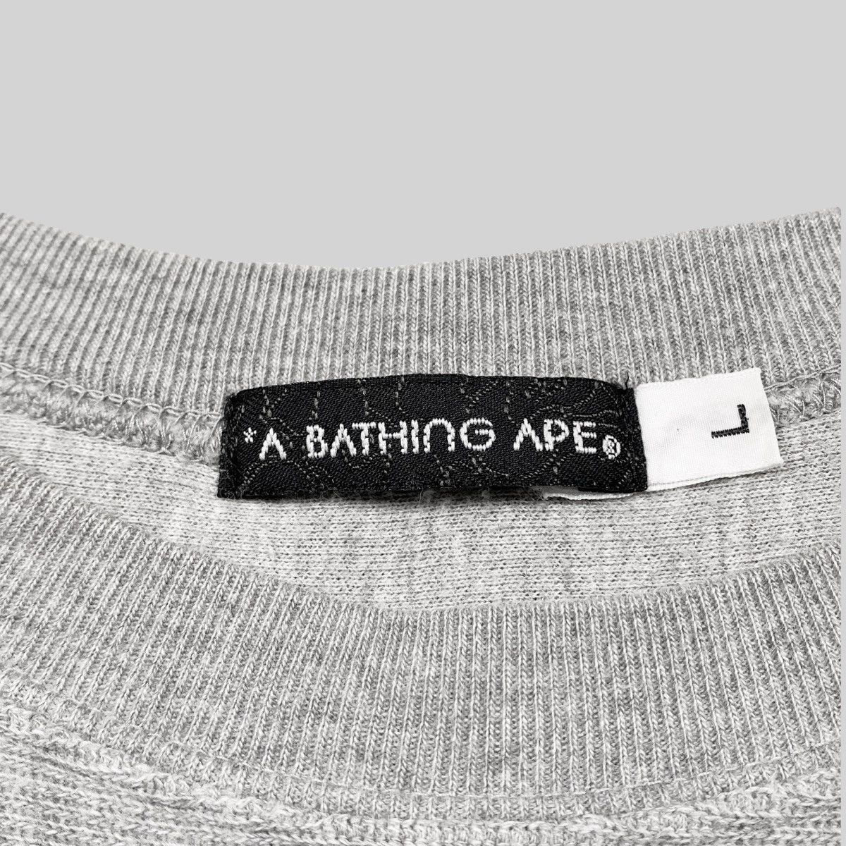 Bape × Nigo × Swarovski A/W 2006 A Bathing Ape Bapexclusive College Logo Sweatshirt Size US L / EU 52-54 / 3 - 5 Thumbnail