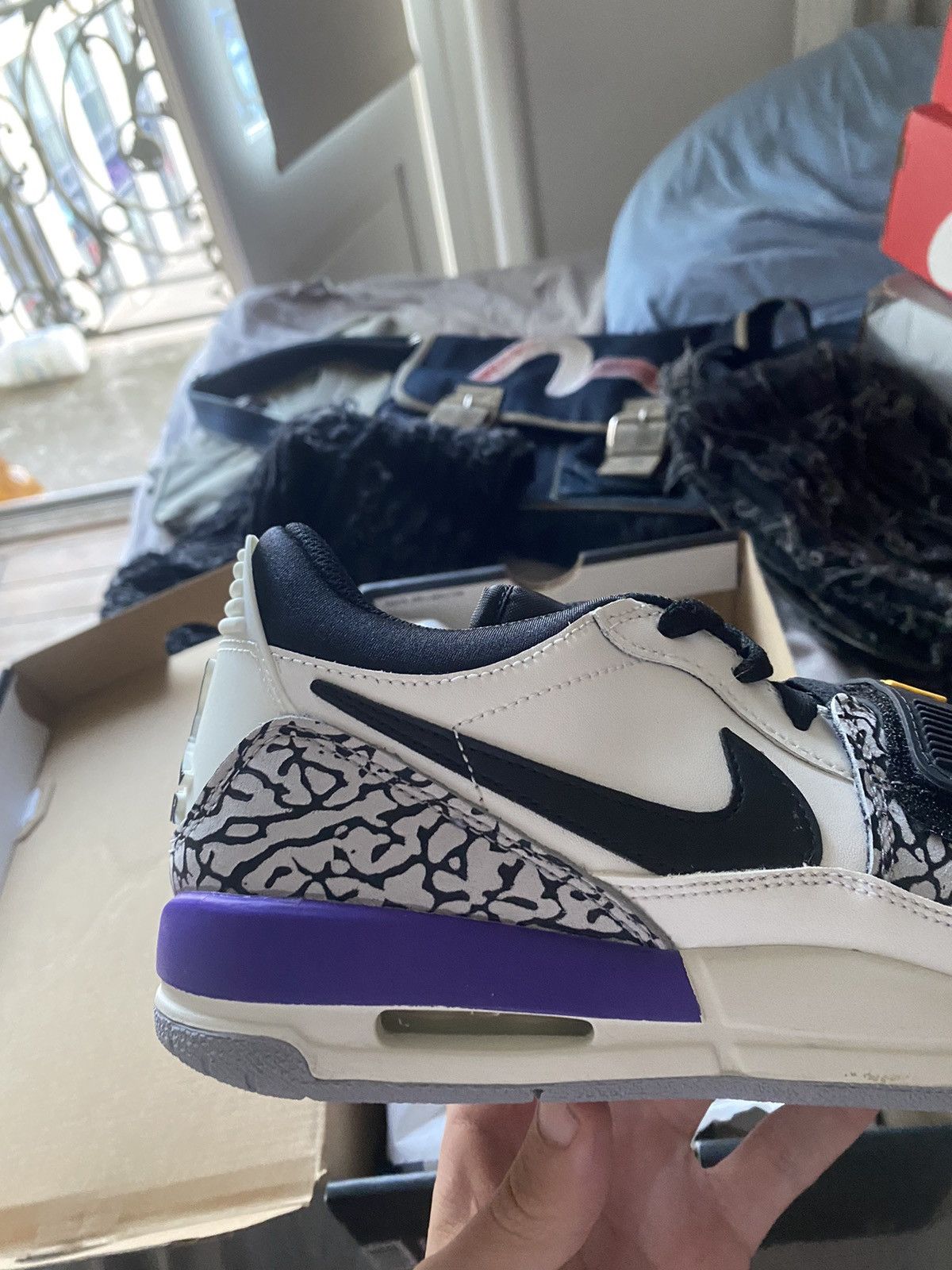 Jordan 312 legacy lakers clearance