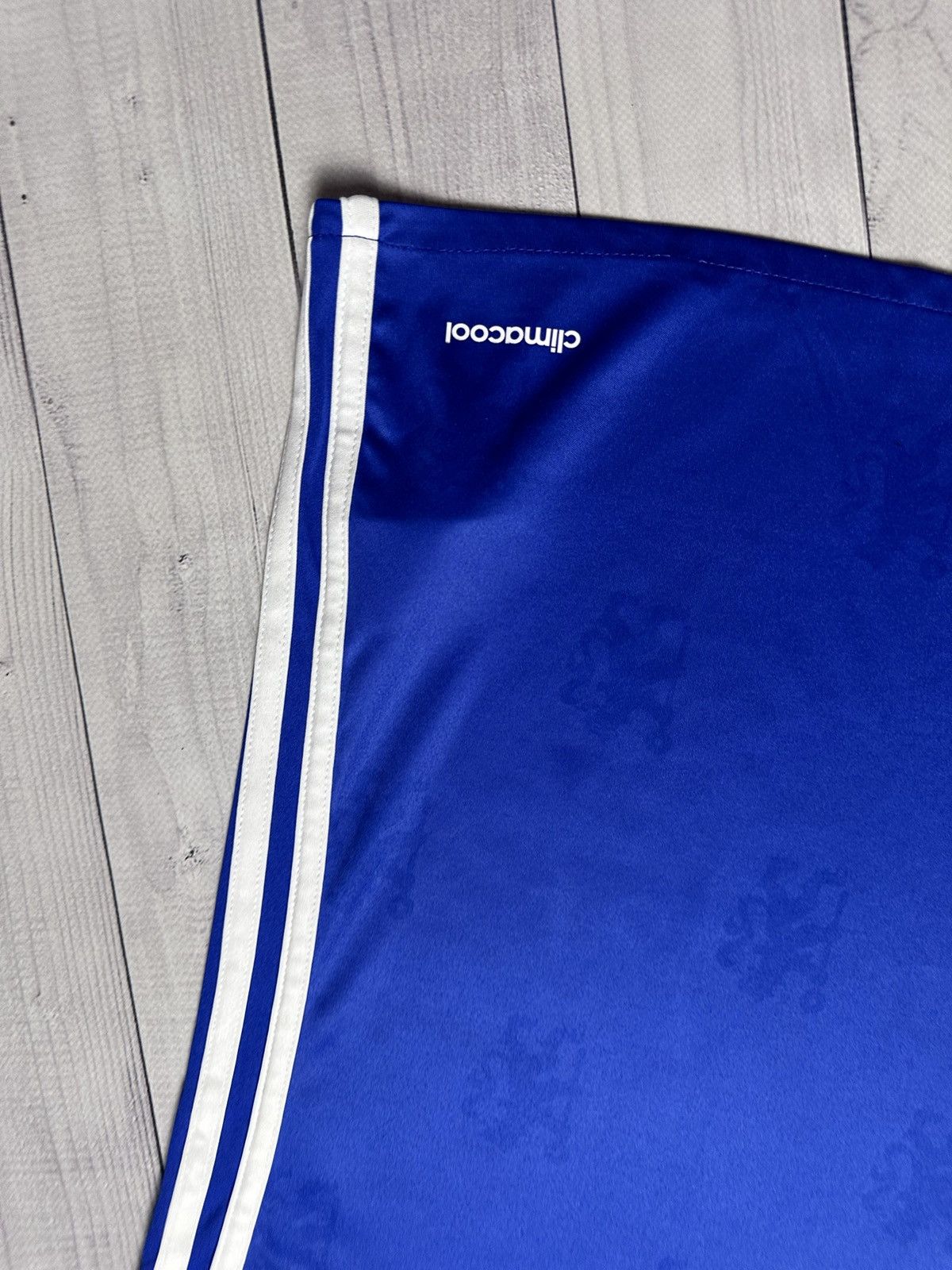 Adidas × Chelsea Soccer Chelsea soccer jersey adidas 5 Zouma size L Size US L / EU 52-54 / 3 - 3 Thumbnail