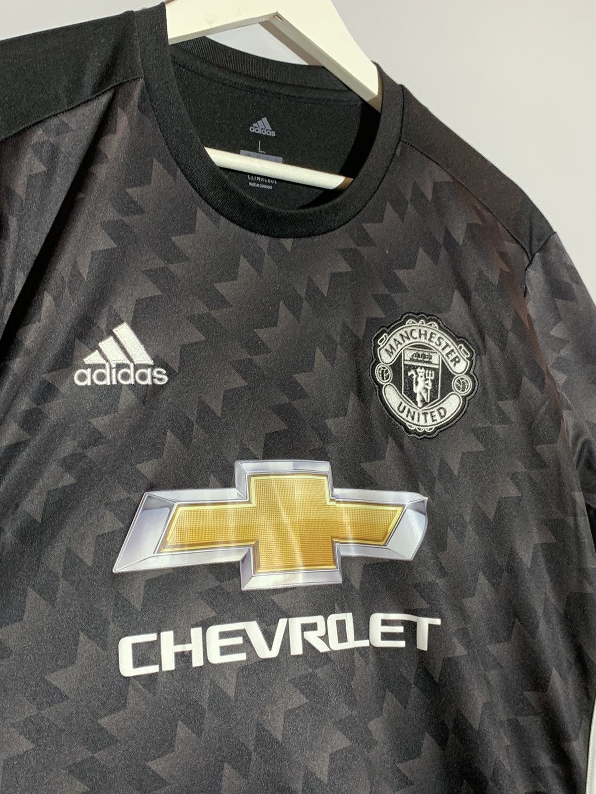 Adidas Manchester United Adidas 2017/18 Away Football Shirt Size US L / EU 52-54 / 3 - 3 Thumbnail