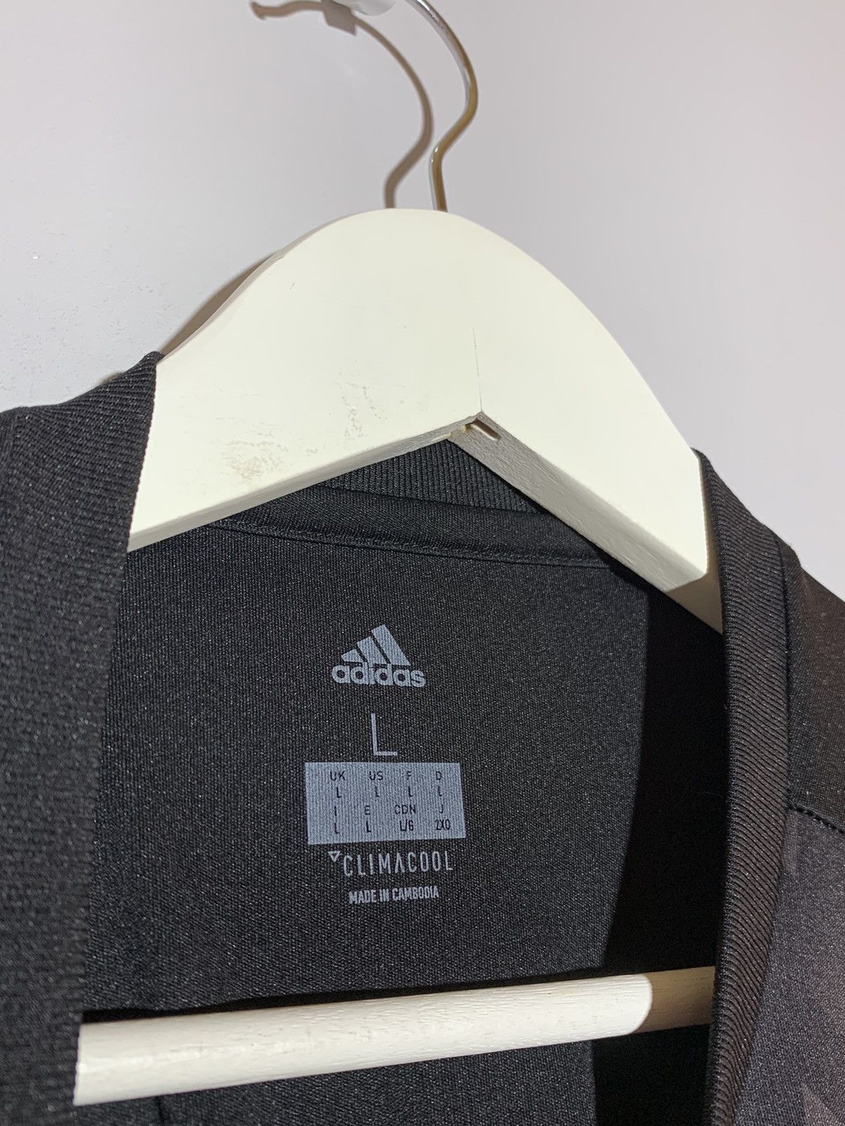 Adidas Manchester United Adidas 2017/18 Away Football Shirt Size US L / EU 52-54 / 3 - 9 Thumbnail