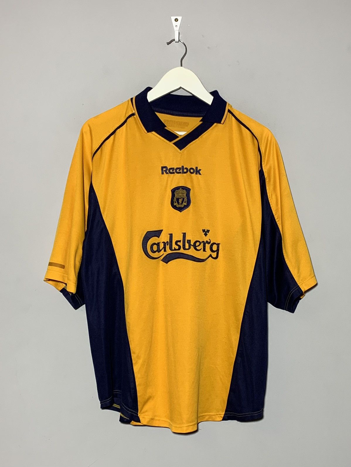 Liverpool Reebok Vintage Y2k 2001/02 Football Shirt