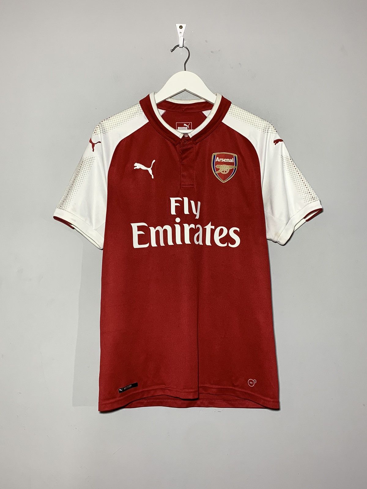 Puma Arsenal Puma 2017/18 Home Y2k Streetwear Football Shirt Size US M / EU 48-50 / 2 - 1 Thumbnail