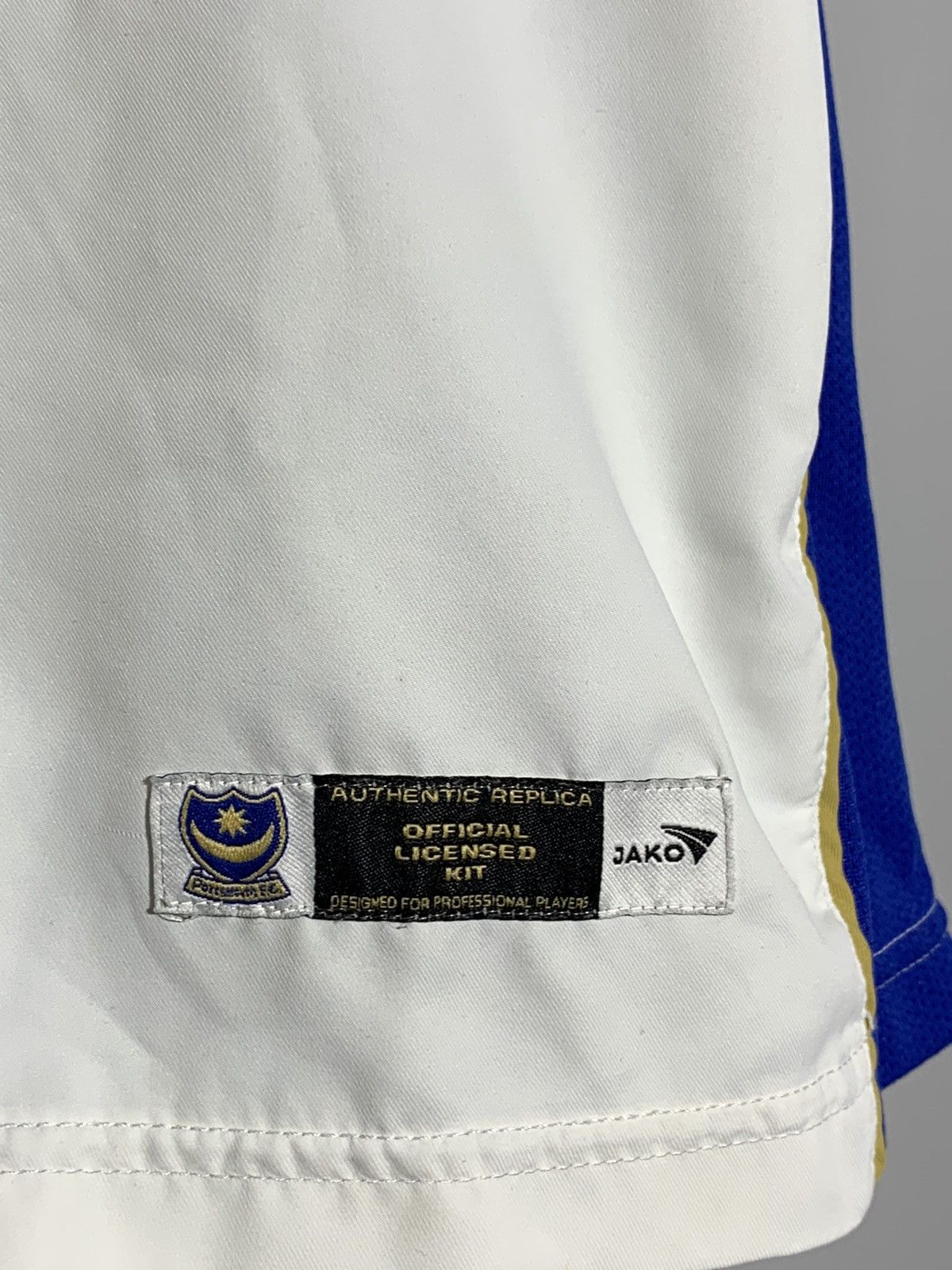 Vintage Portsmouth 2007/08 Y2k Streetwear Hype Football Shirt Size US XL / EU 56 / 4 - 4 Thumbnail