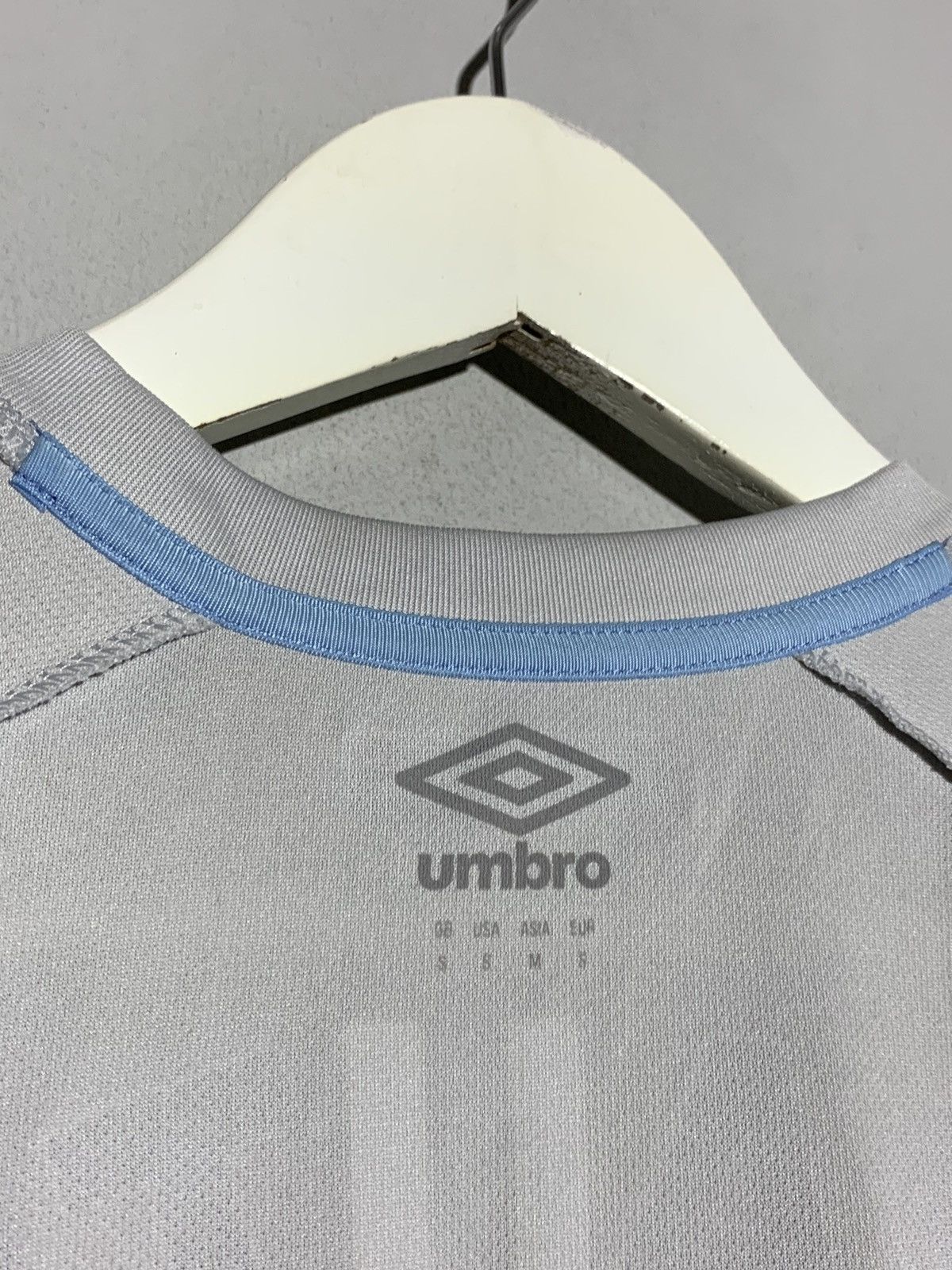 Umbro #7 Arnautovich West Ham 2018/19 football shirt Size US S / EU 44-46 / 1 - 10 Thumbnail
