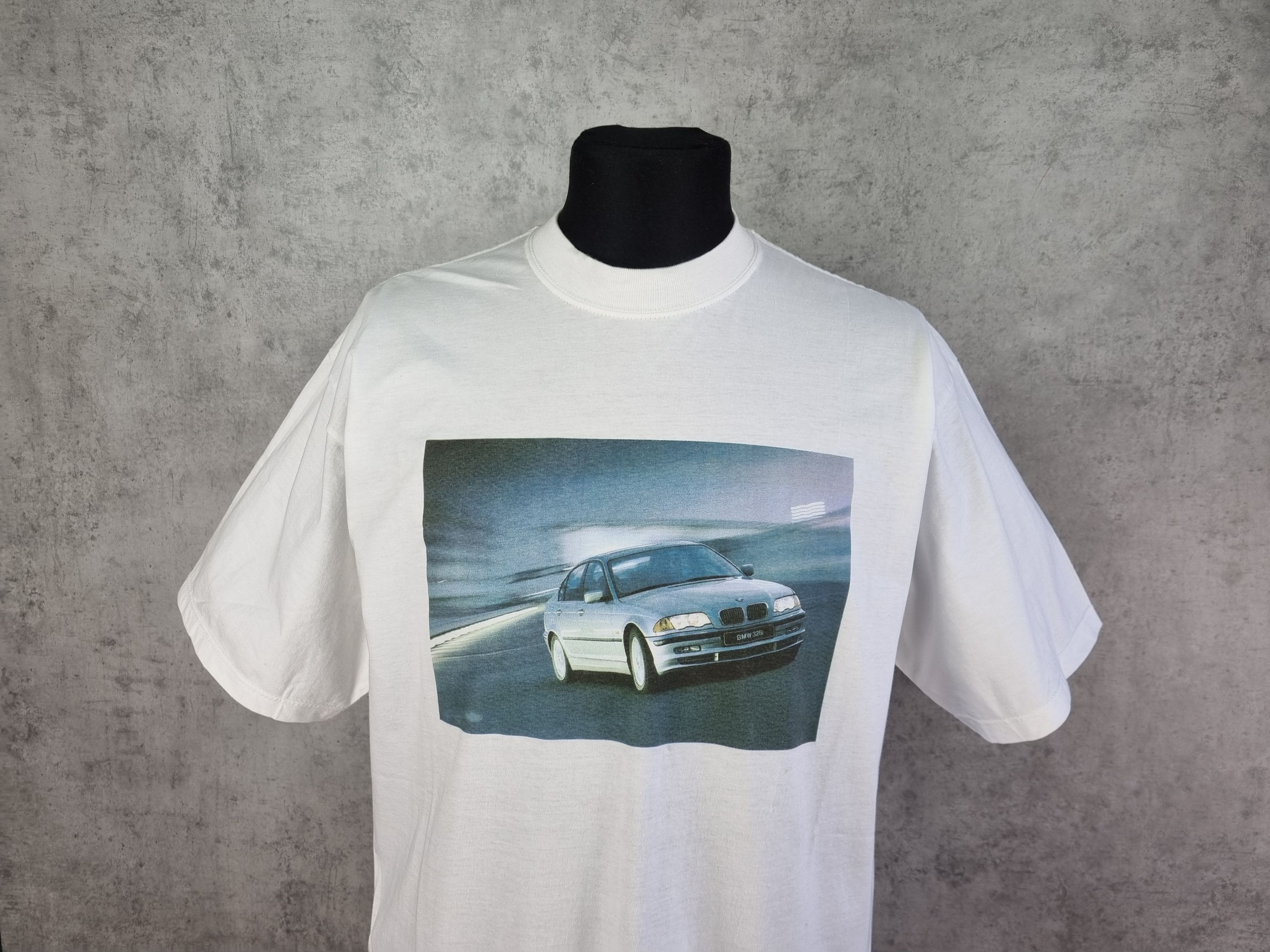 BMW 90s BMW Scotland Made tee shirt Size US XL / EU 56 / 4 - 9 Thumbnail