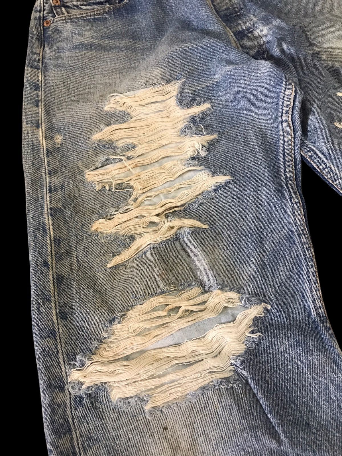 Levi's × Vintage 🔥🔥🔥Levis 501xx Kurt Cobain Ripped Distressed Denim Pant⚡️ Size US 33 - 9 Thumbnail
