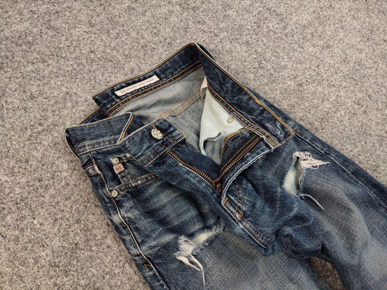 AG Adriano Goldschmied Adriano Goldschmied Distressed Denim Blue Jeans Made in USA Size US 32 / EU 48 - 13 Thumbnail