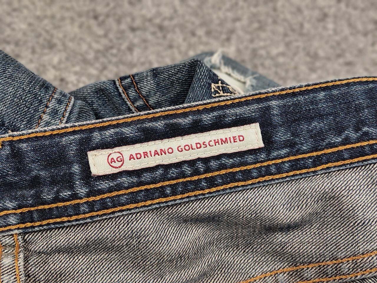 AG Adriano Goldschmied Adriano Goldschmied Distressed Denim Blue Jeans Made in USA Size US 32 / EU 48 - 19 Thumbnail