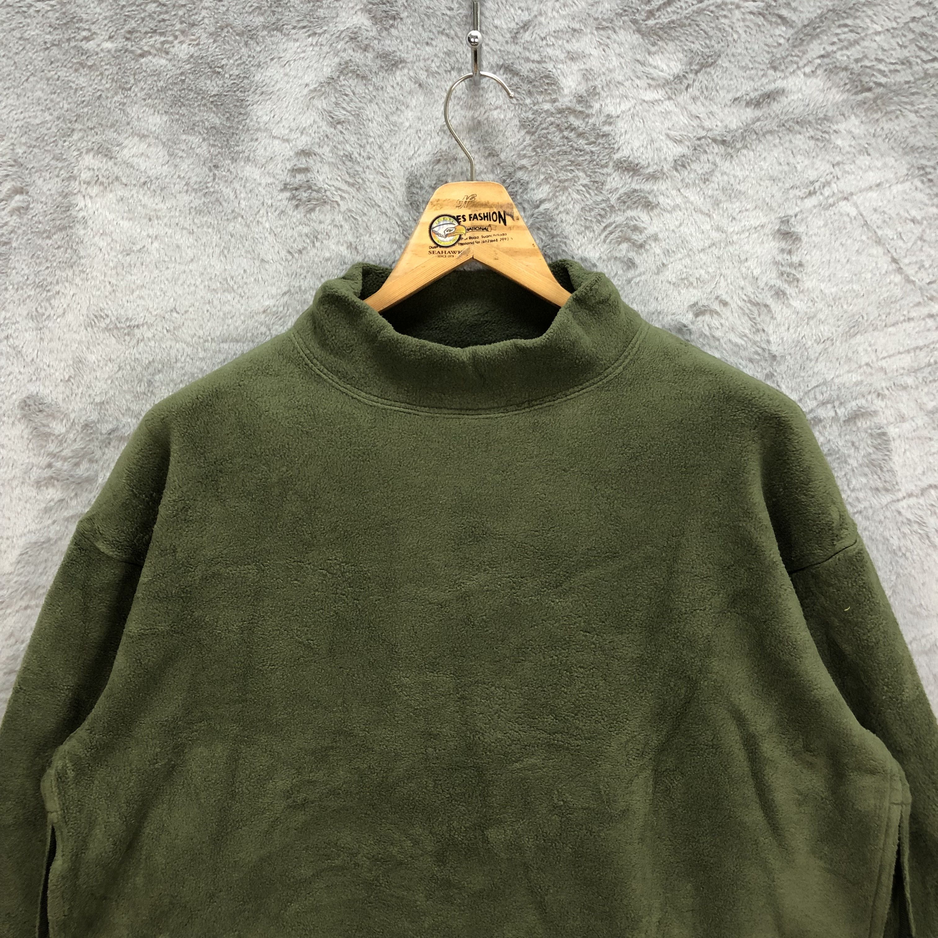 Uniqlo × White Mountaineering Uniqlo X White Mountaineering Green Fleece #6006-217 Size M / US 6-8 / IT 42-44 - 2 Thumbnail