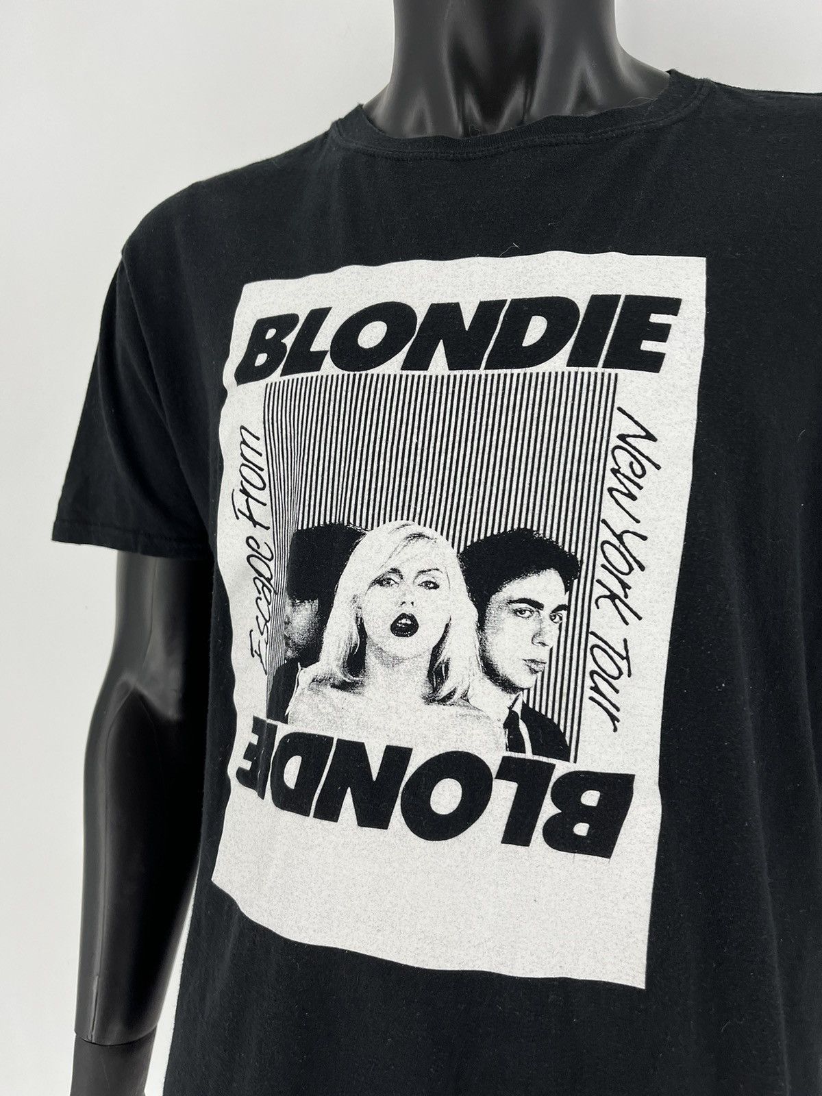 Band Tees 2019 Blondie New York Tour T Shirt Size US L / EU 52-54 / 3 - 7 Thumbnail