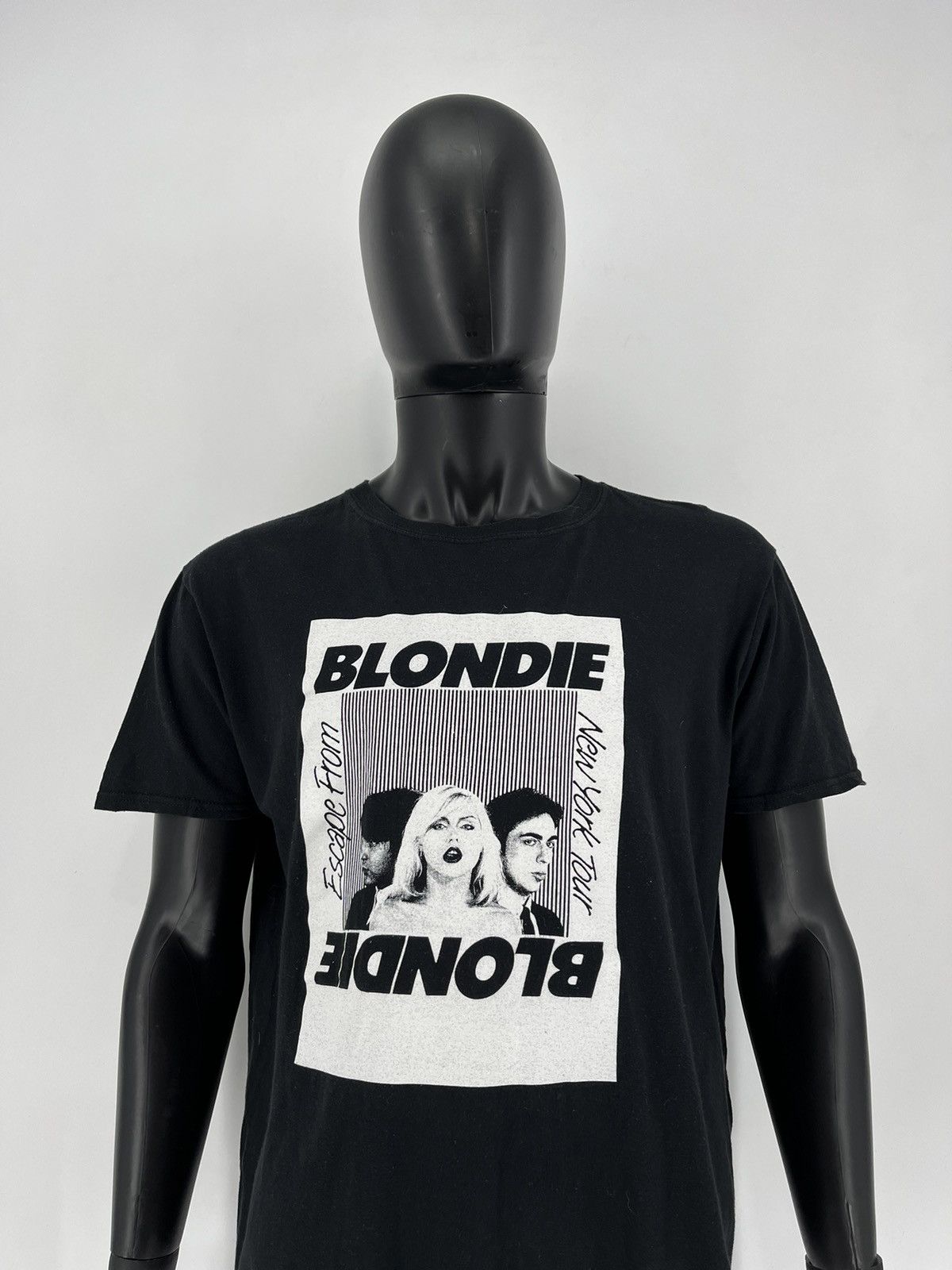 Band Tees 2019 Blondie New York Tour T Shirt Size US L / EU 52-54 / 3 - 6 Thumbnail