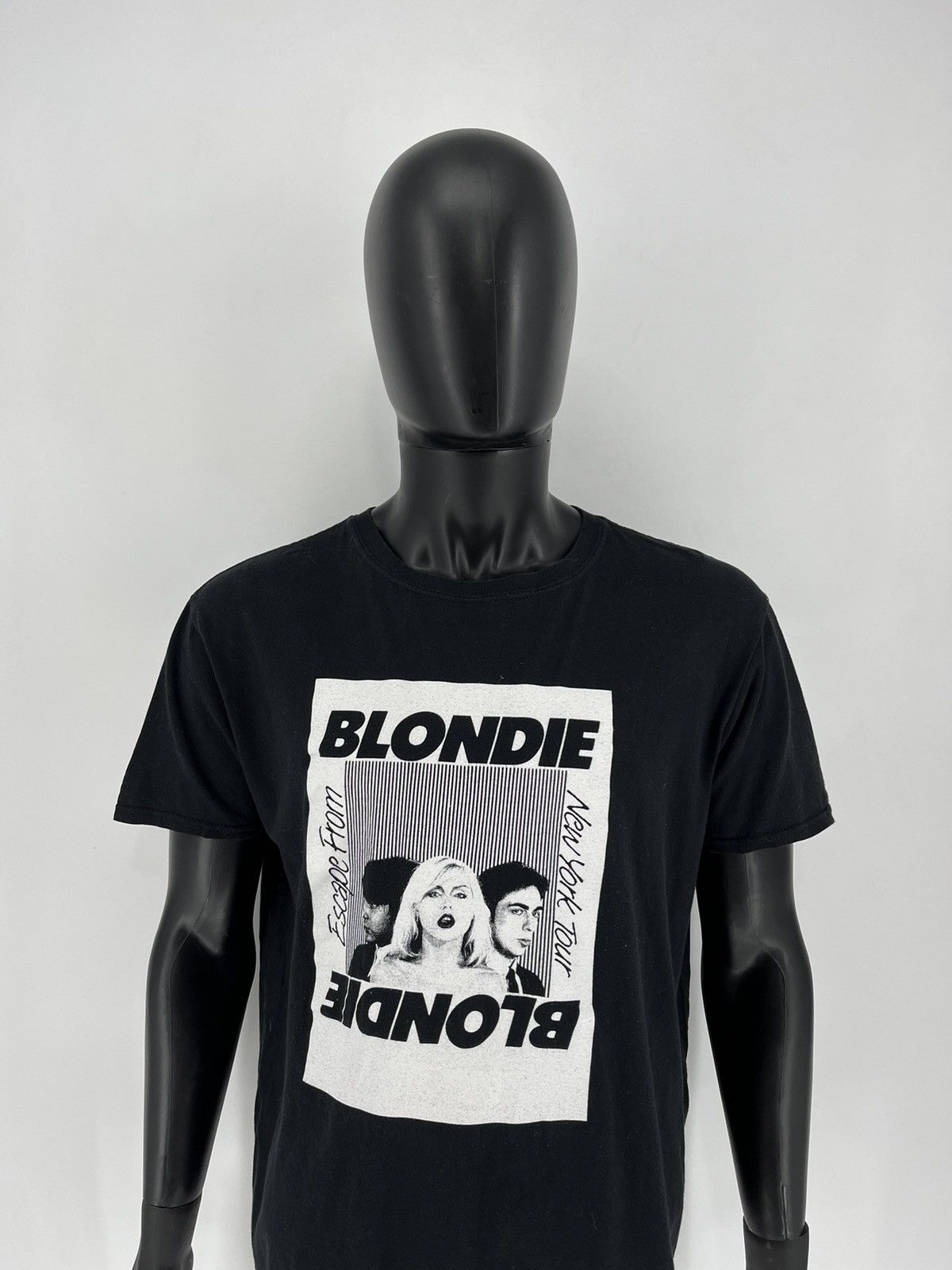 Band Tees 2019 Blondie New York Tour T Shirt Size US L / EU 52-54 / 3 - 1 Thumbnail
