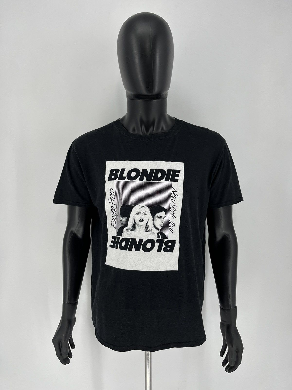 Band Tees 2019 Blondie New York Tour T Shirt Size US L / EU 52-54 / 3 - 2 Thumbnail