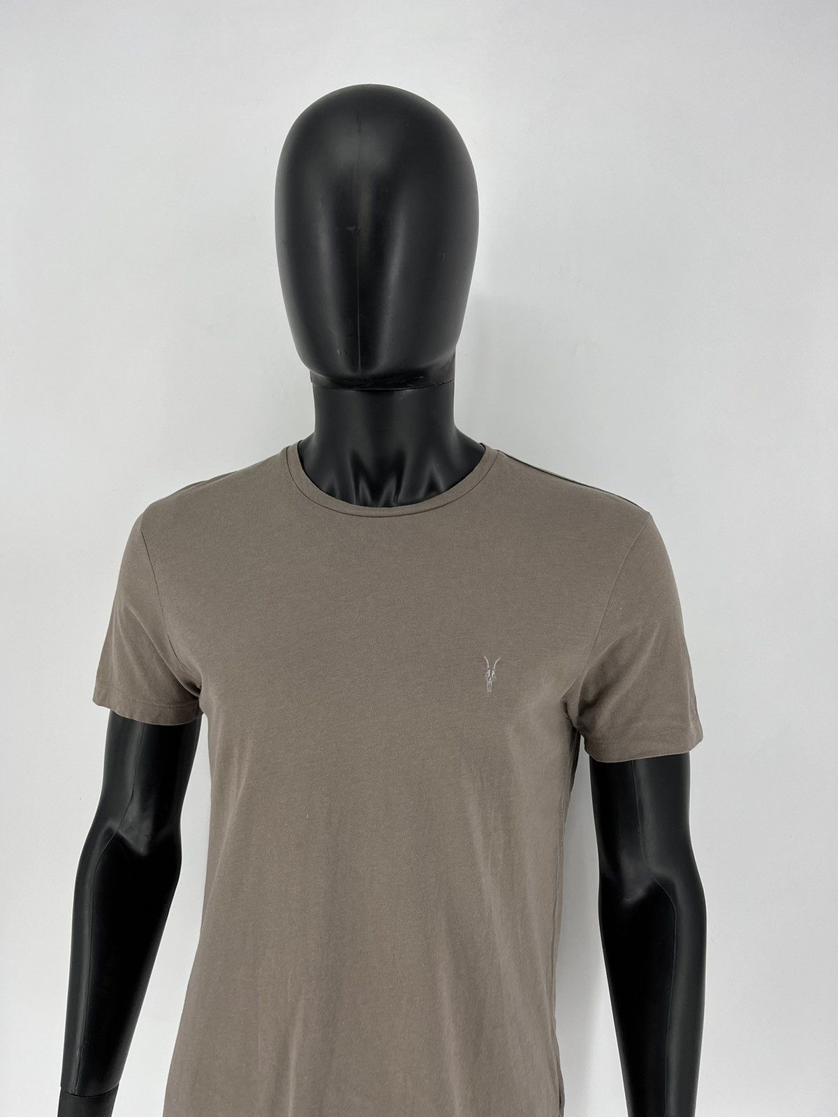 Allsaints Vintage Y2K Allsaints T-shirt Luxury Sportswear Size M Size US M / EU 48-50 / 2 - 4 Thumbnail