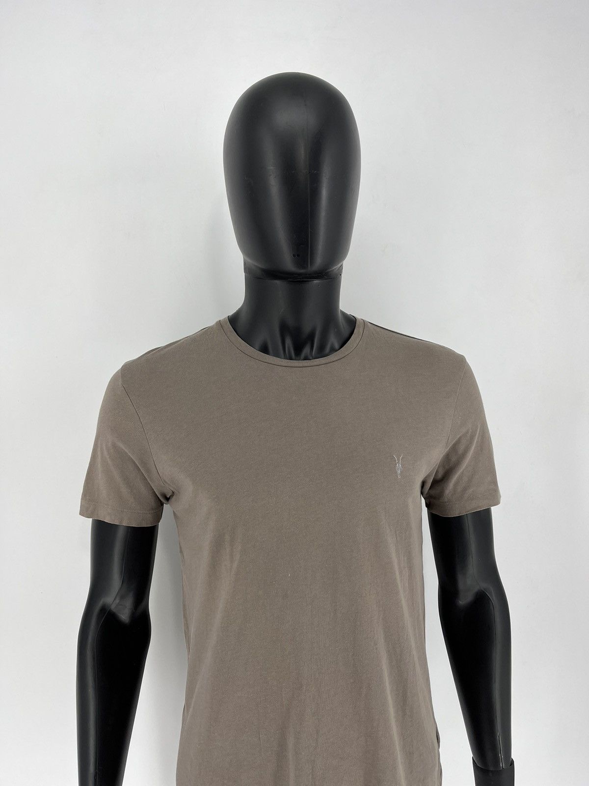 Allsaints Vintage Y2K Allsaints T-shirt Luxury Sportswear Size M Size US M / EU 48-50 / 2 - 3 Thumbnail