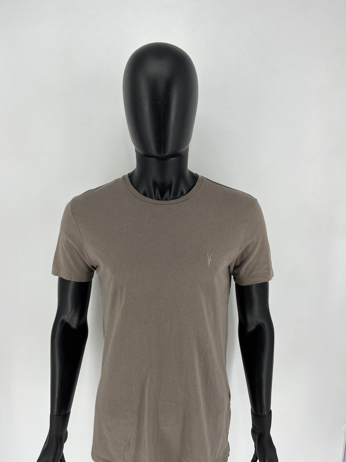 Allsaints Vintage Y2K Allsaints T-shirt Luxury Sportswear Size M Size US M / EU 48-50 / 2 - 5 Thumbnail