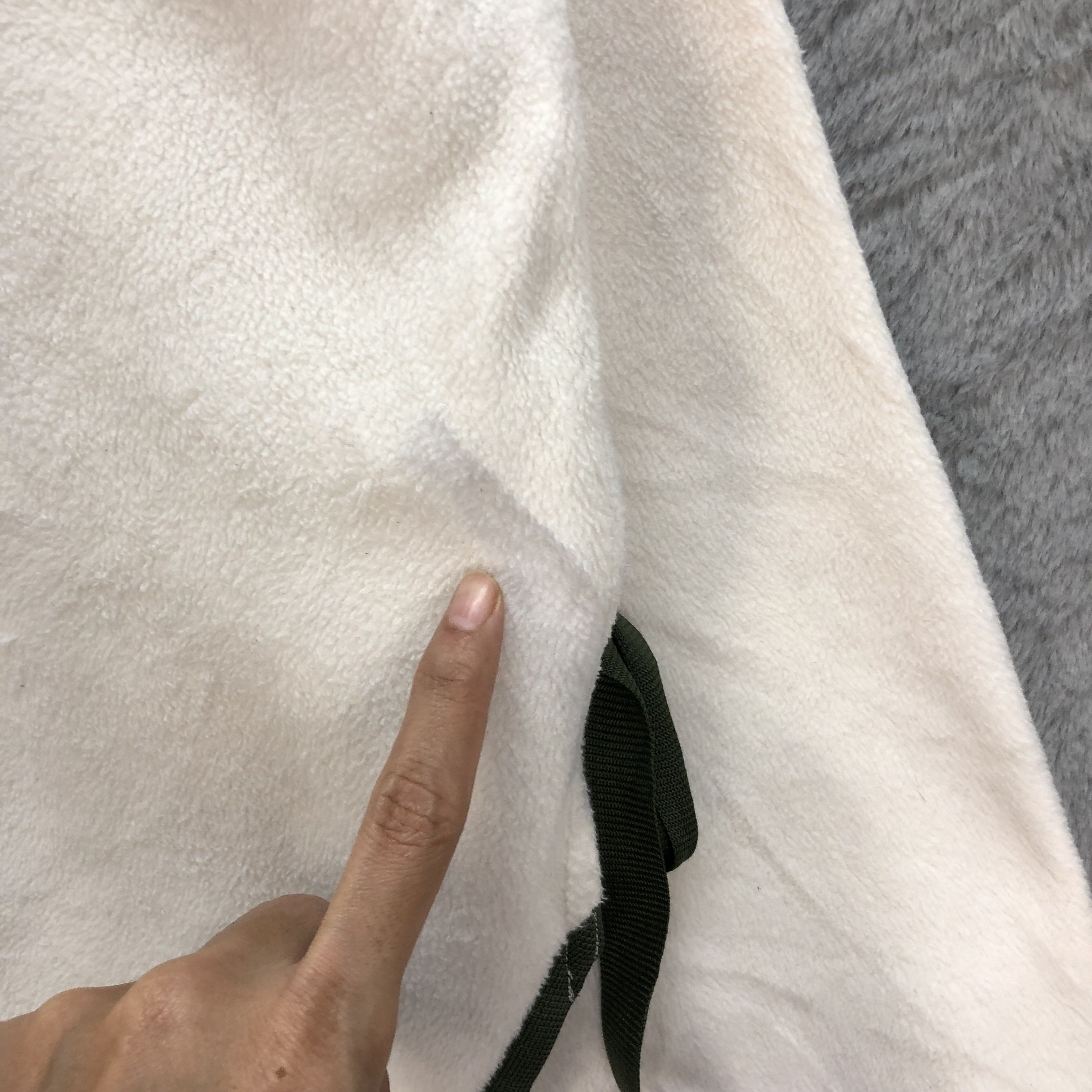 Uniqlo × White Mountaineering Uniqlo X White Mountaineering White Fleece #6007-217 Size M / US 6-8 / IT 42-44 - 15 Thumbnail