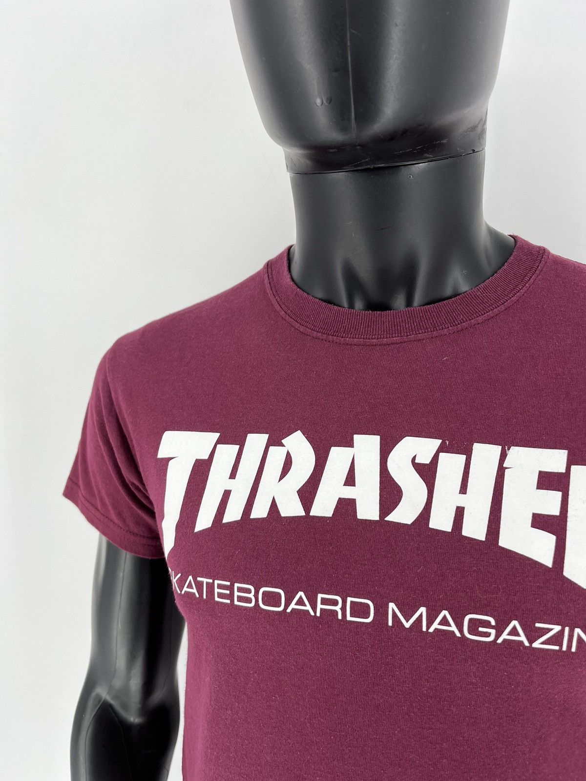 Thrasher Vintage Y2K Thrasher Magazine Skateboarding Tee Tshirt Size US S / EU 44-46 / 1 - 7 Thumbnail