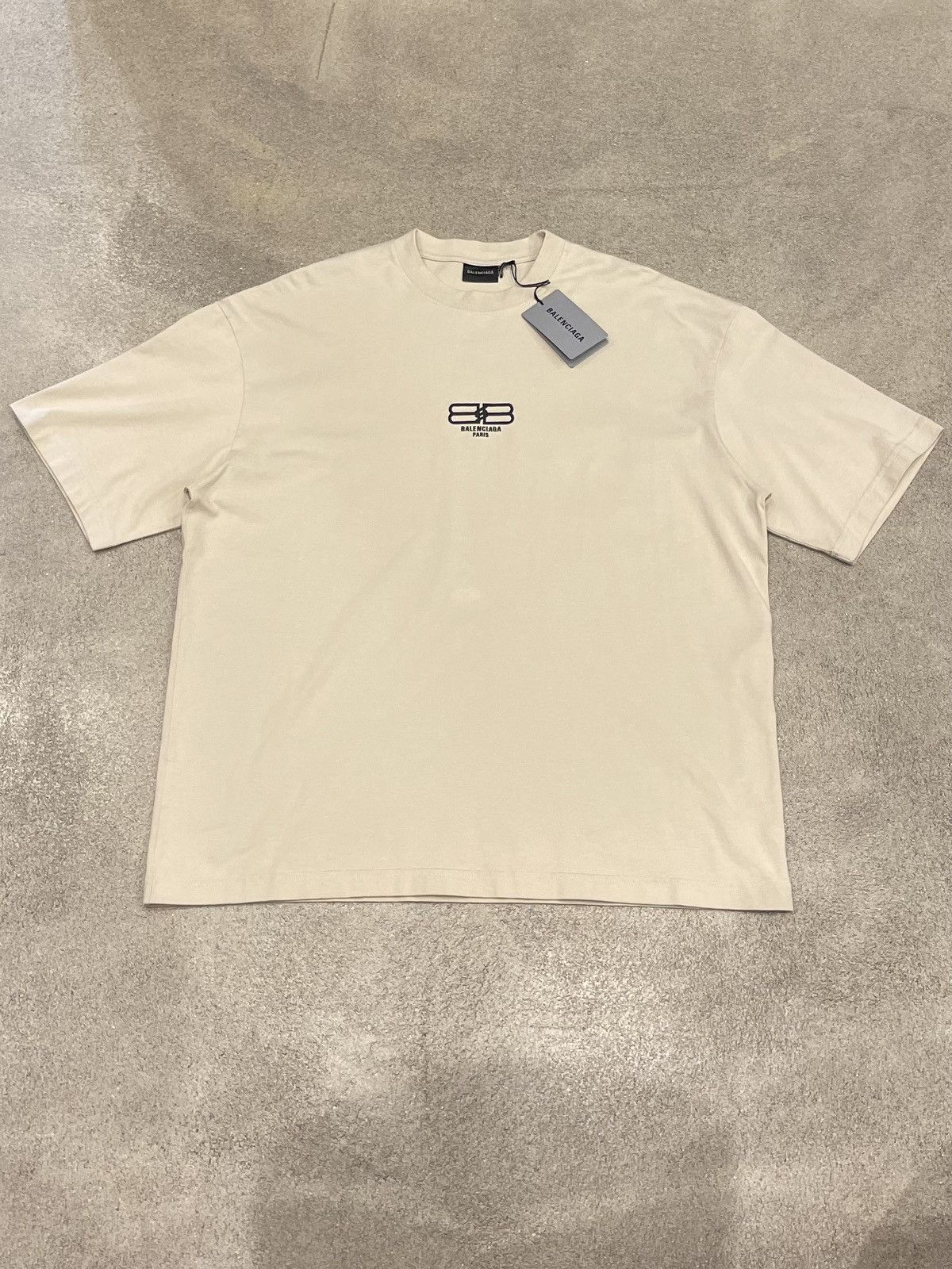 image of Balenciaga Bb Paris Icon Logo T-Shirt in Beige, Men's (Size Small)