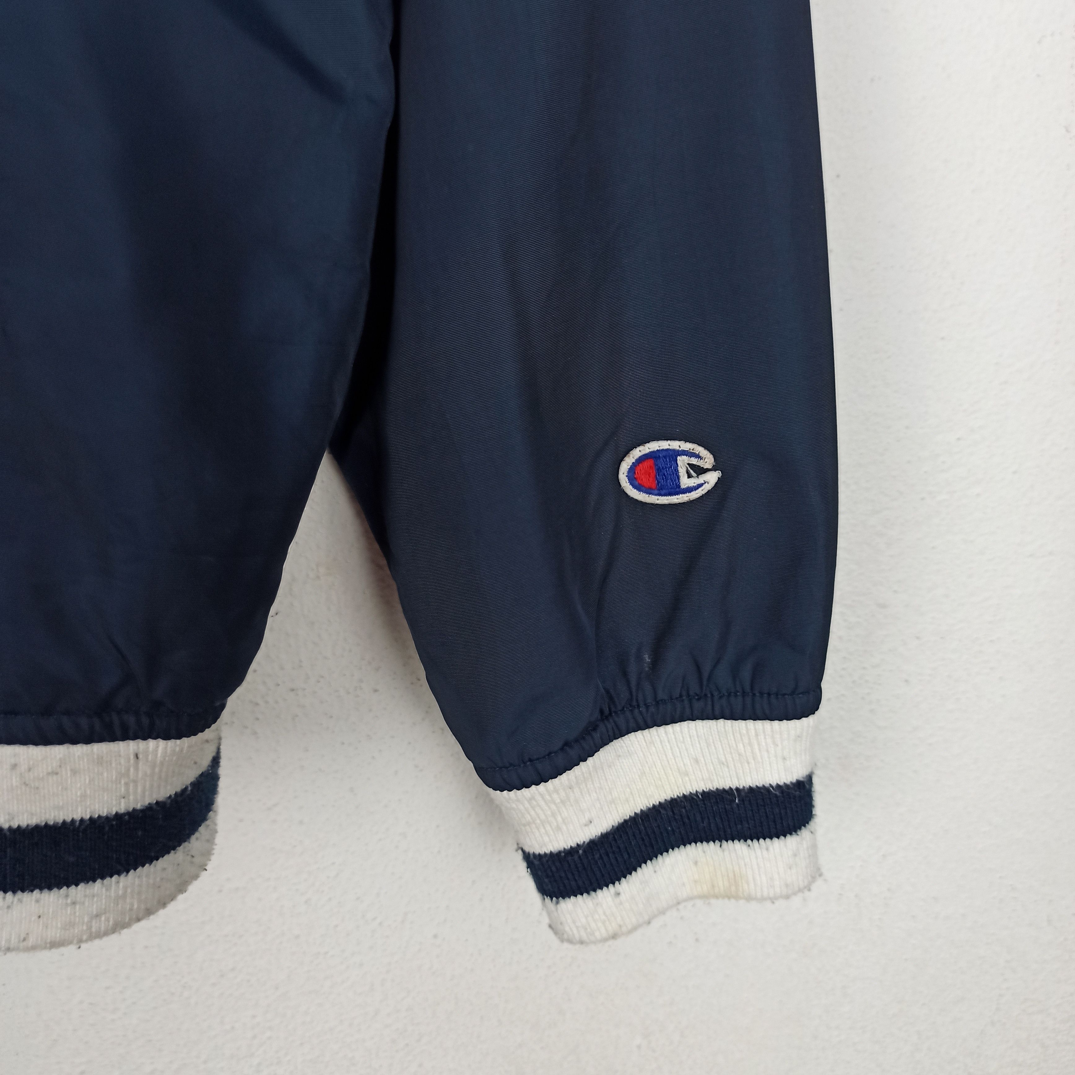 Champion Vintage Champion New York Light Jacket Rare Design Size US L / EU 52-54 / 3 - 4 Thumbnail