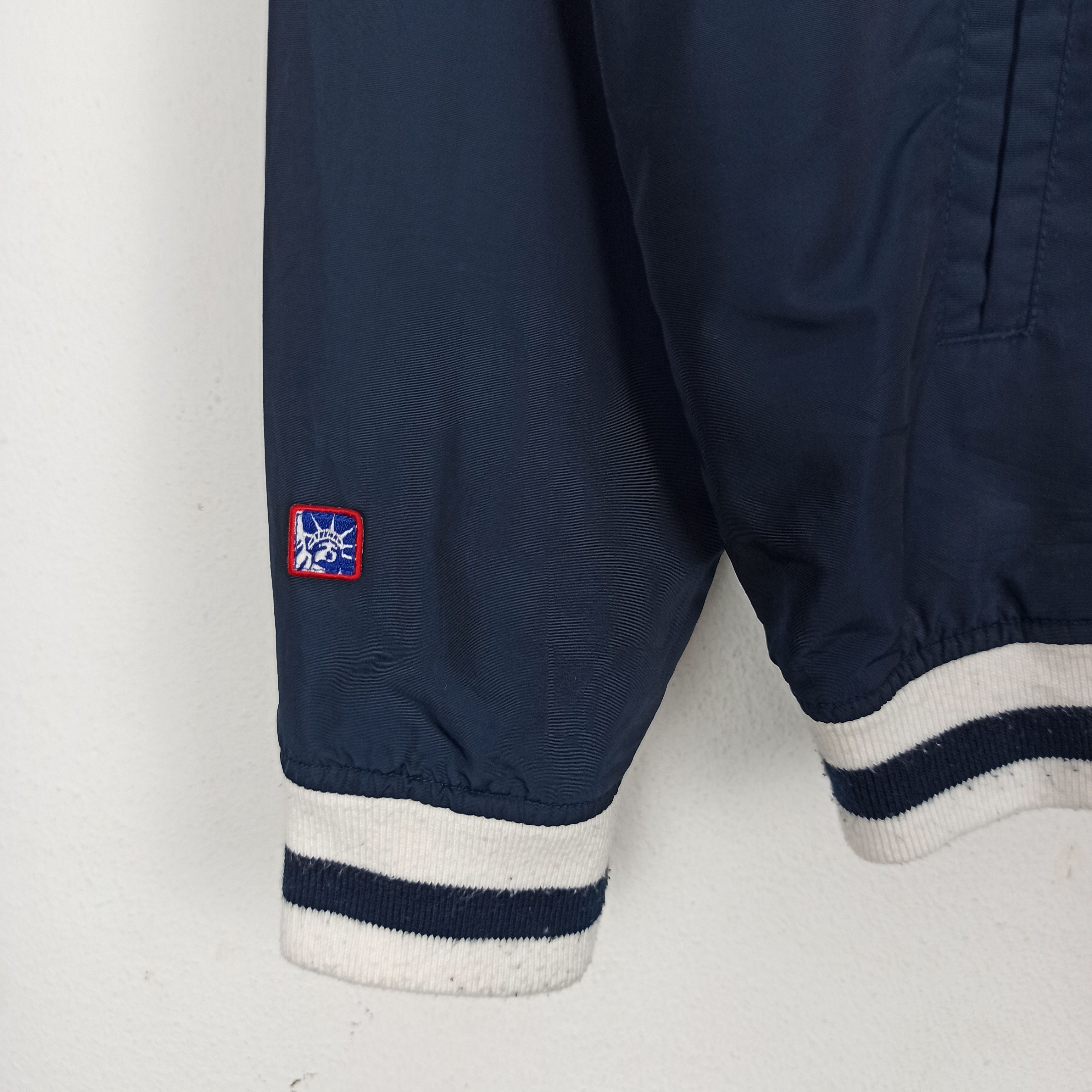 Champion Vintage Champion New York Light Jacket Rare Design Size US L / EU 52-54 / 3 - 5 Thumbnail