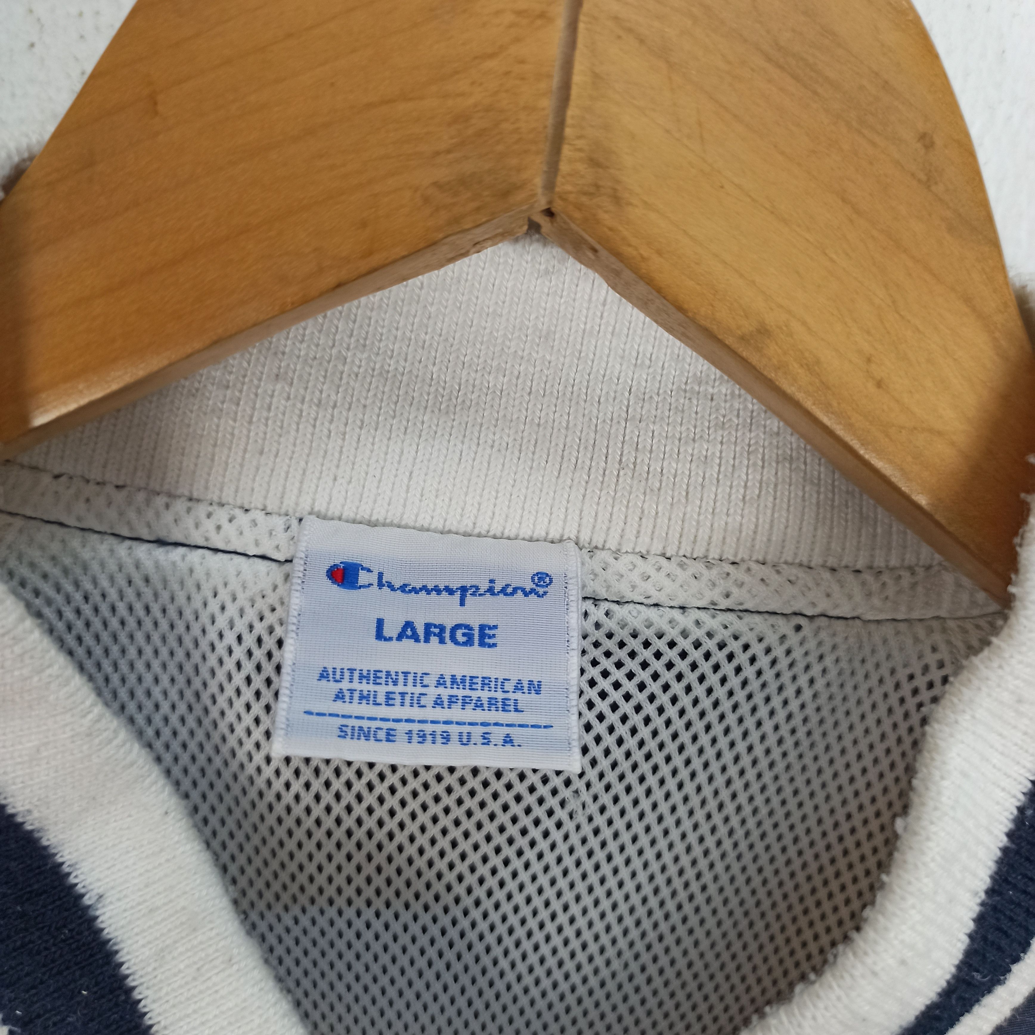 Champion Vintage Champion New York Light Jacket Rare Design Size US L / EU 52-54 / 3 - 11 Thumbnail