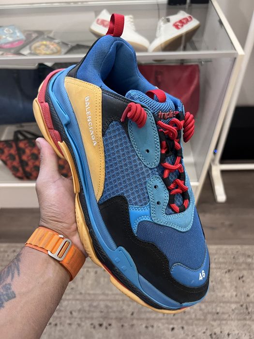 Balenciaga triple s hot sale blue orange red