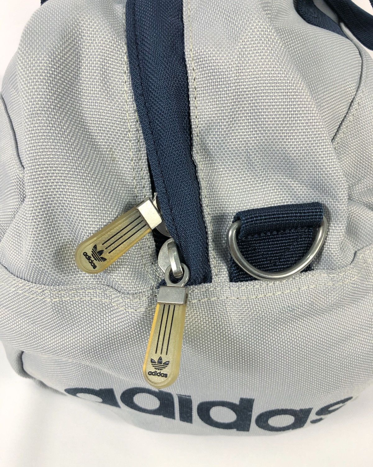 Adidas × Vintage Rare Vintage 90s Adidas Trefoil Duffle Bag Size ONE SIZE - 11 Thumbnail