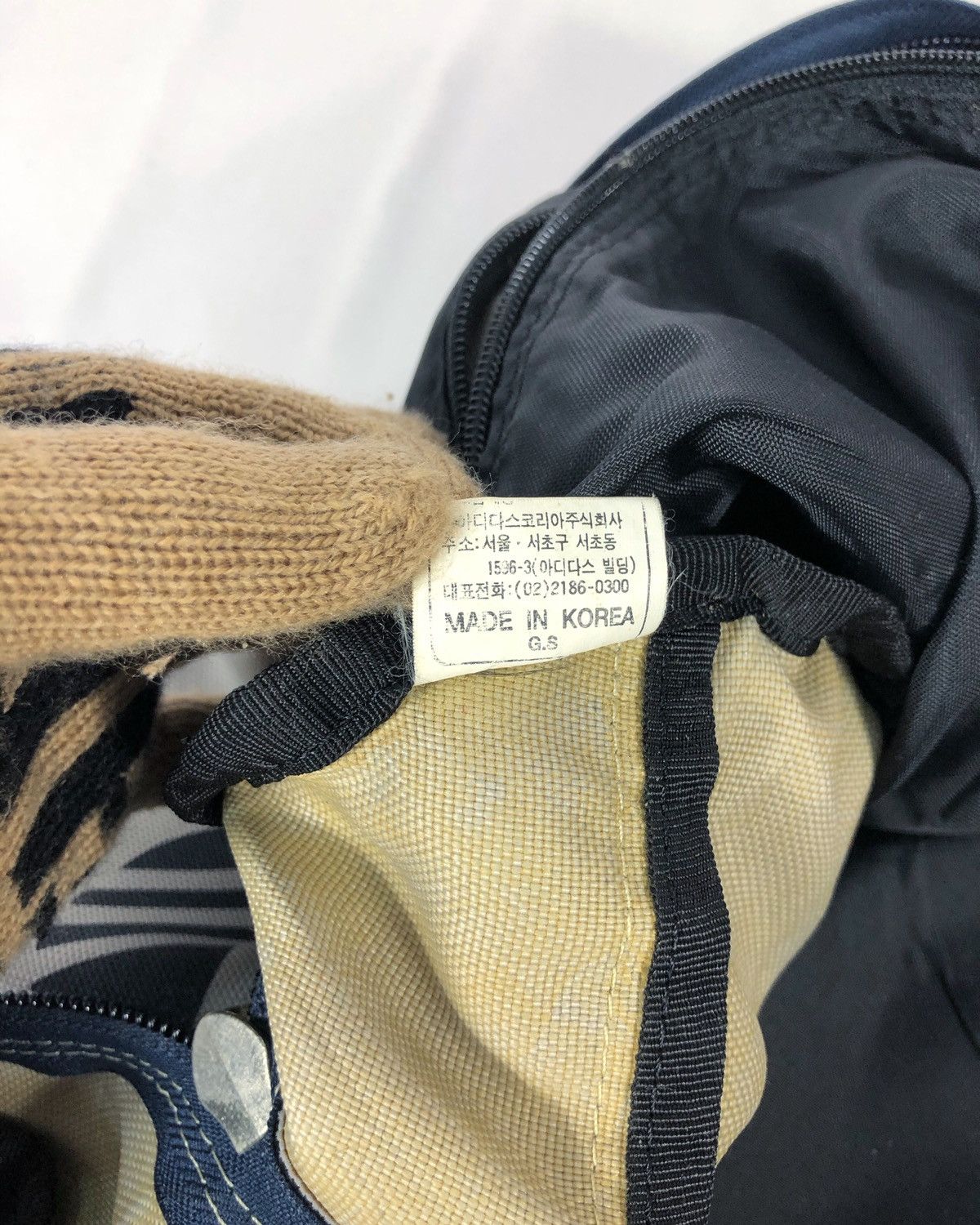 Adidas × Vintage Rare Vintage 90s Adidas Trefoil Duffle Bag Size ONE SIZE - 15 Thumbnail
