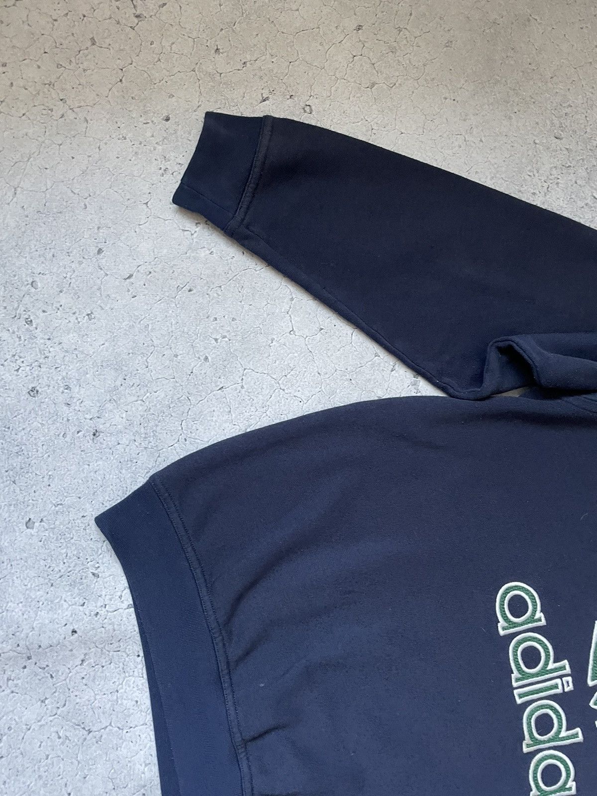 Adidas Adidas vintage Big logo sweatshirt Y2K Size US S / EU 44-46 / 1 - 3 Thumbnail