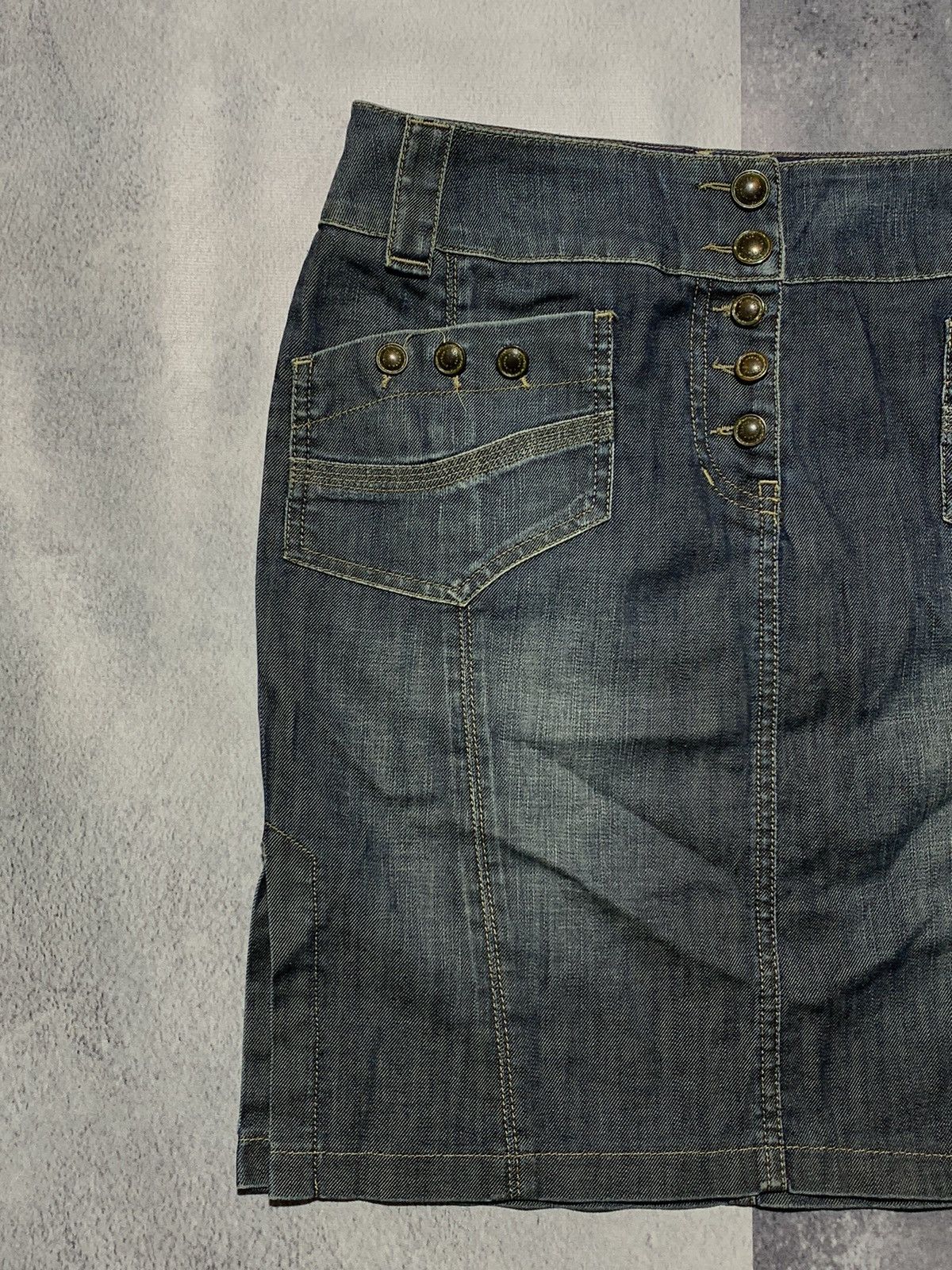 Japanese Brand × Vintage Vintage Y2K denim mini skirt streetwear style size 32 Size 32" / US 10 / IT 46 - 2 Thumbnail