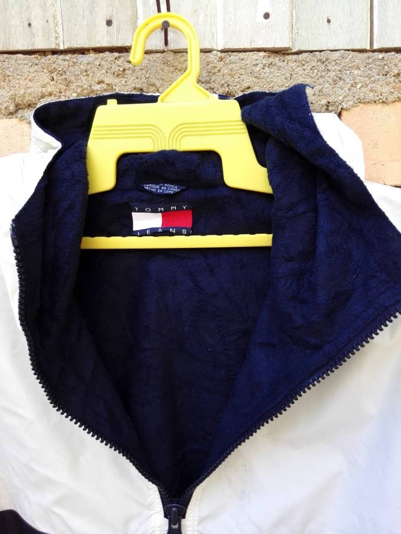 Sports Specialties × Tommy Hilfiger × Vintage Tommy Hilfiger/ Tommy Jeans Jacket Hooded Big Logo Size US M / EU 48-50 / 2 - 7 Thumbnail