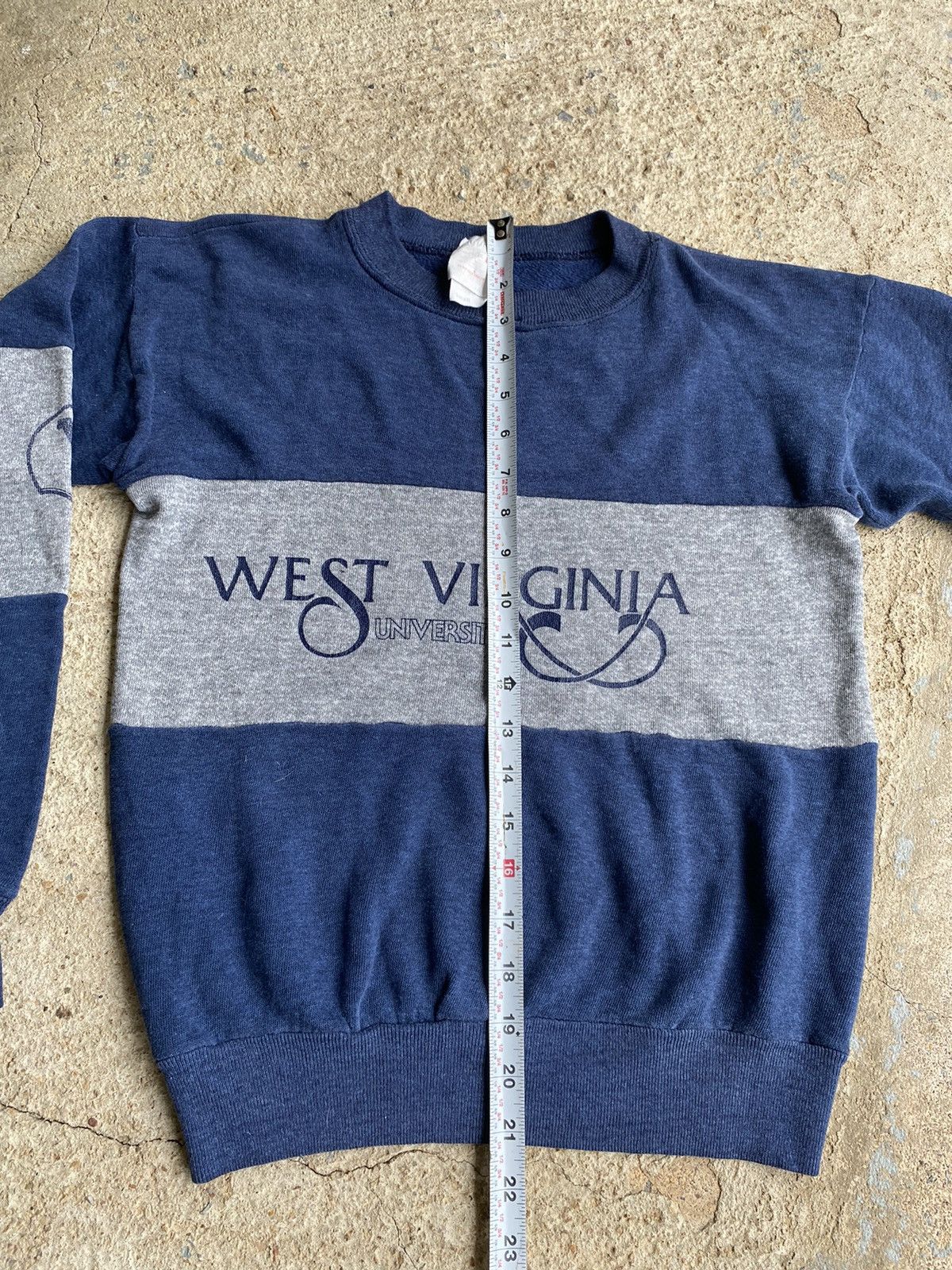 Vintage Vintage 80’s West Virginia University Sweatshirt Size US S / EU 44-46 / 1 - 6 Thumbnail