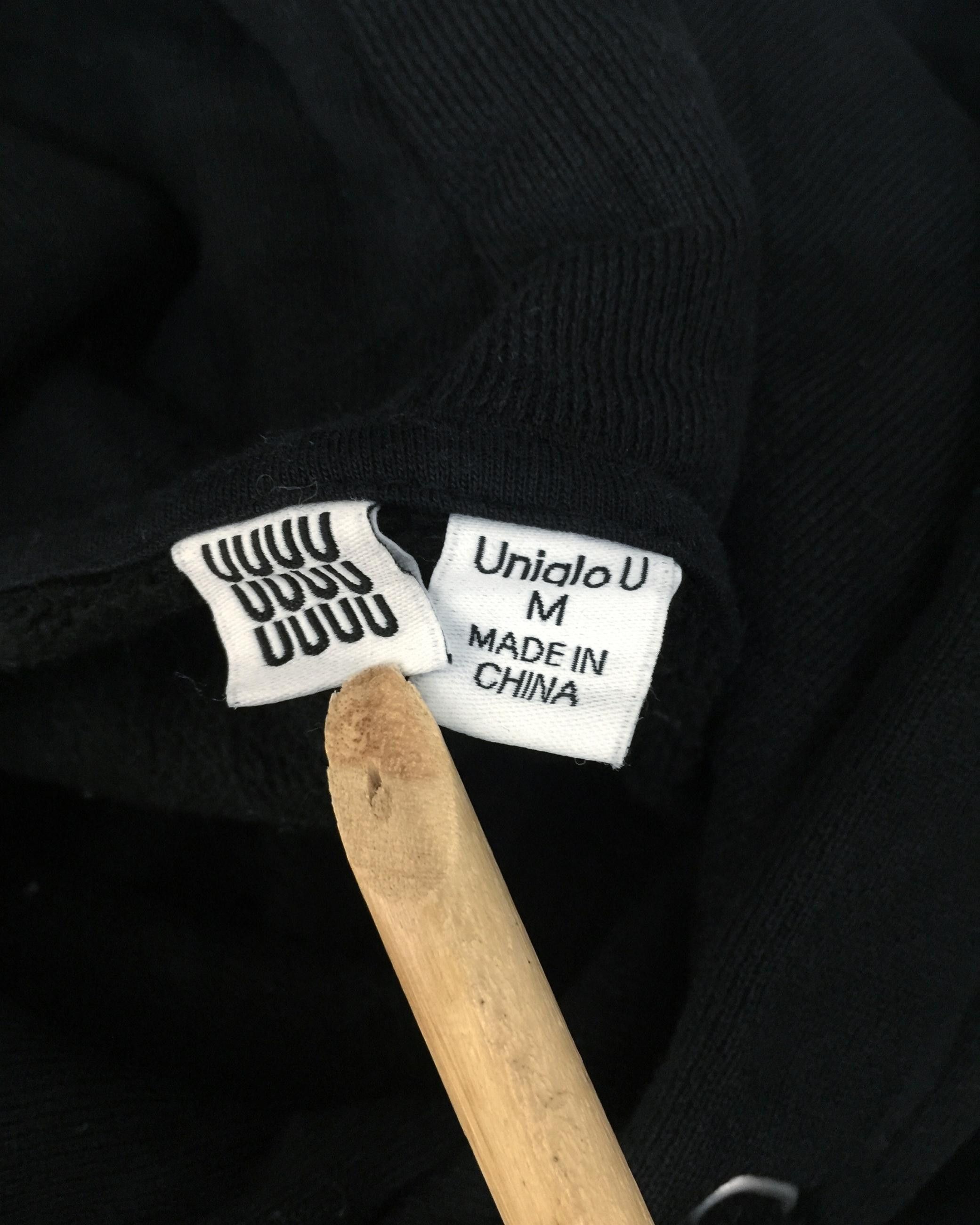 Lemaire × Uniqlo Rare Uniqlo X Lemaire Plain Black Hoodies Size US M / EU 48-50 / 2 - 7 Thumbnail